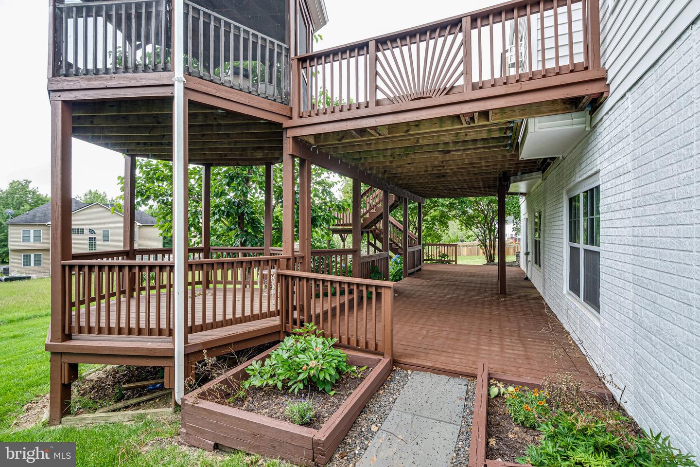 16309 SANDY RIDGE CT, WOODBRIDGE, Virginia 22191, 5 Bedrooms Bedrooms, ,4 BathroomsBathrooms,Residential,For sale,16309 SANDY RIDGE CT,VAPW2088324 MLS # VAPW2088324