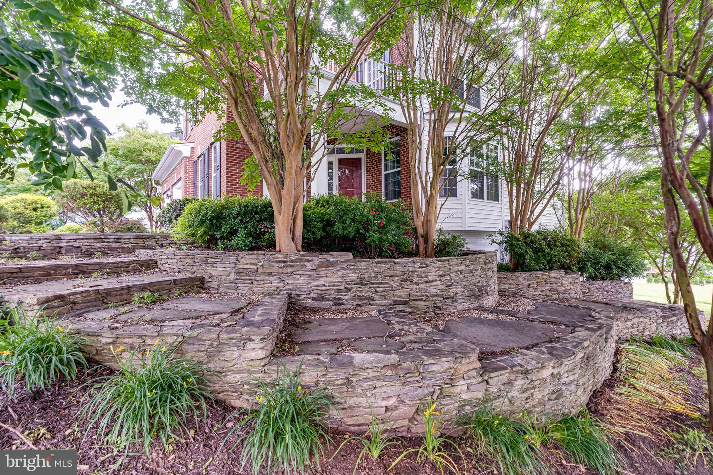 16309 SANDY RIDGE CT, WOODBRIDGE, Virginia 22191, 5 Bedrooms Bedrooms, ,4 BathroomsBathrooms,Residential,For sale,16309 SANDY RIDGE CT,VAPW2088324 MLS # VAPW2088324