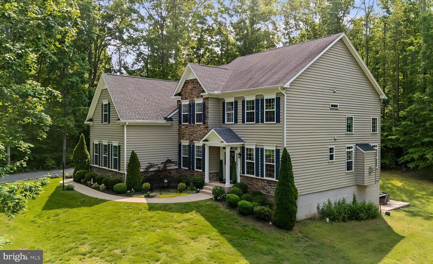 125 TIMBERIDGE DR, FREDERICKSBURG, Virginia 22406, 6 Bedrooms Bedrooms, ,4 BathroomsBathrooms,Residential,For sale,125 TIMBERIDGE DR,VAST2036530 MLS # VAST2036530