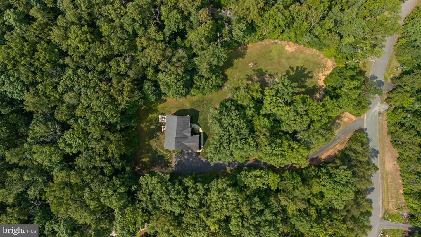 125 TIMBERIDGE DR, FREDERICKSBURG, Virginia 22406, 6 Bedrooms Bedrooms, ,4 BathroomsBathrooms,Residential,For sale,125 TIMBERIDGE DR,VAST2036530 MLS # VAST2036530