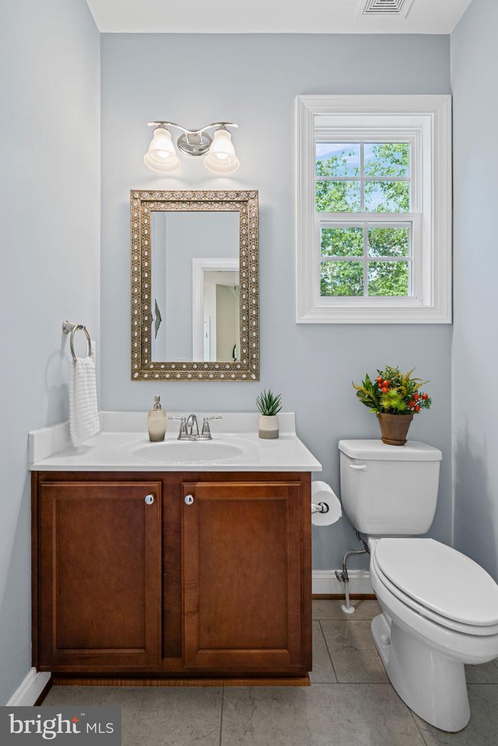 125 TIMBERIDGE DR, FREDERICKSBURG, Virginia 22406, 6 Bedrooms Bedrooms, ,4 BathroomsBathrooms,Residential,For sale,125 TIMBERIDGE DR,VAST2036530 MLS # VAST2036530