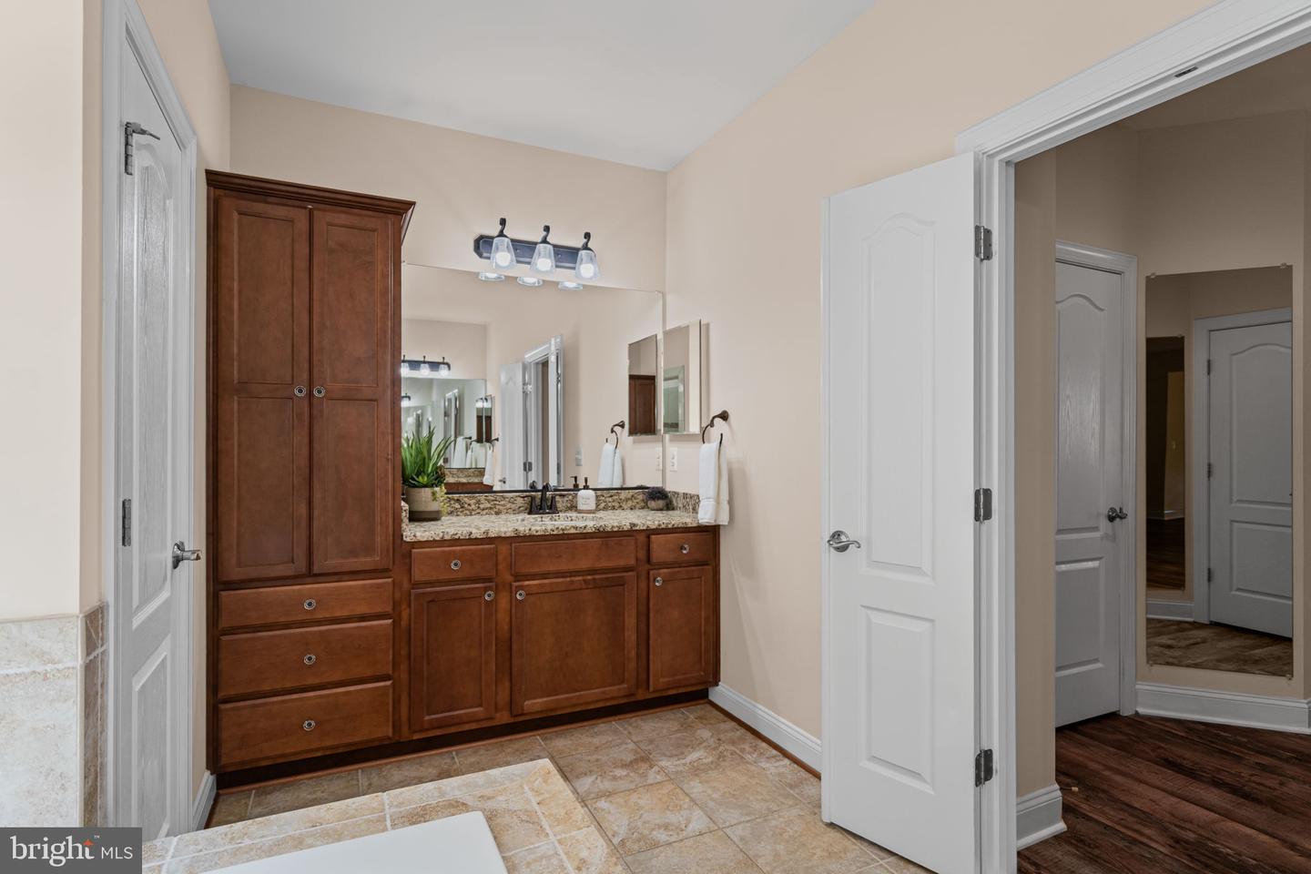 125 TIMBERIDGE DR, FREDERICKSBURG, Virginia 22406, 6 Bedrooms Bedrooms, ,4 BathroomsBathrooms,Residential,For sale,125 TIMBERIDGE DR,VAST2036530 MLS # VAST2036530