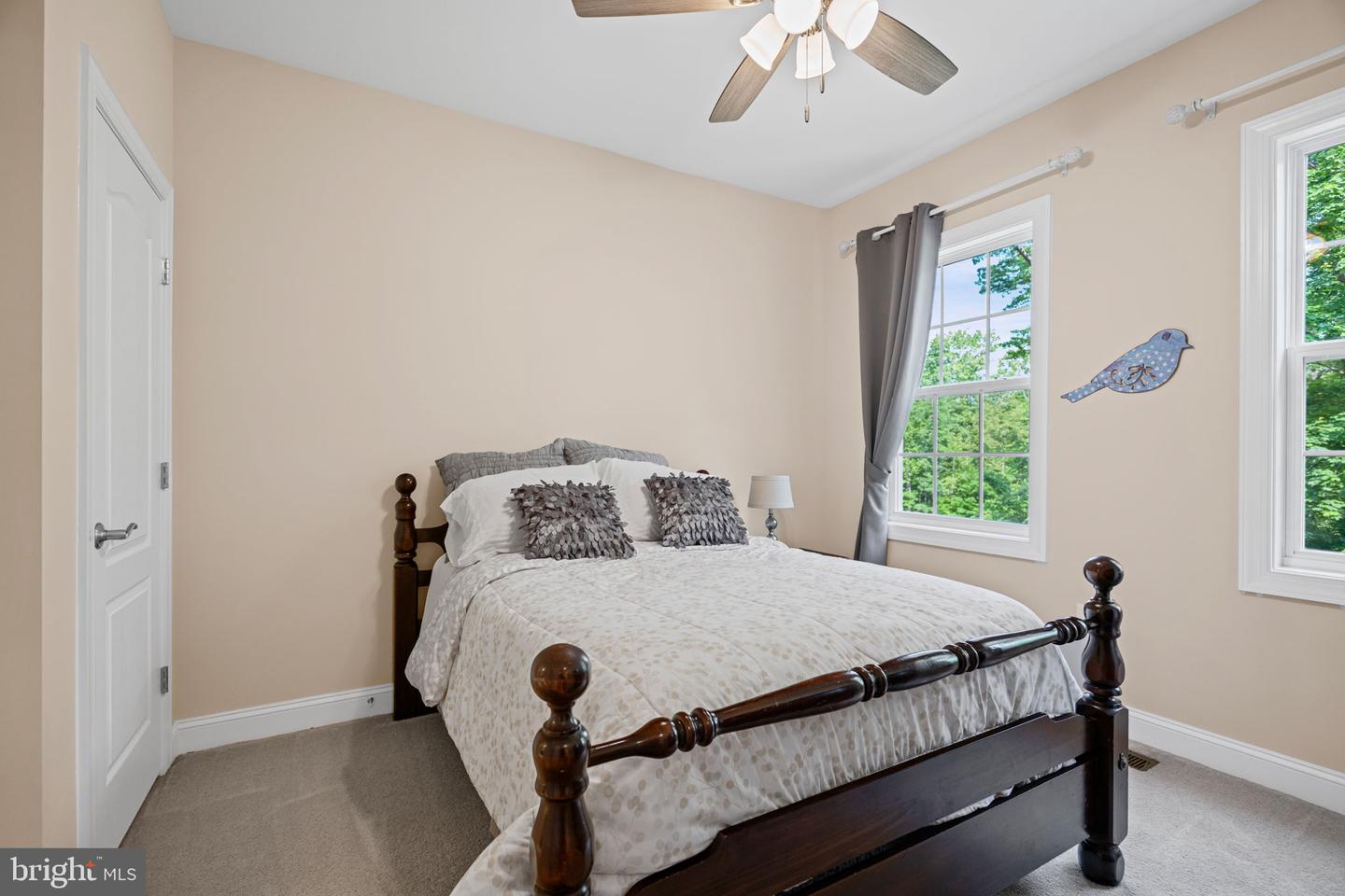 125 TIMBERIDGE DR, FREDERICKSBURG, Virginia 22406, 6 Bedrooms Bedrooms, ,4 BathroomsBathrooms,Residential,For sale,125 TIMBERIDGE DR,VAST2036530 MLS # VAST2036530