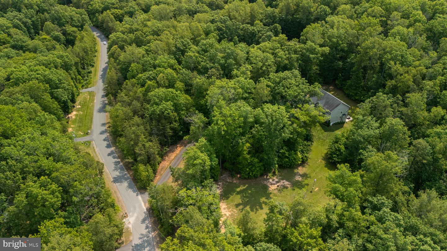 125 TIMBERIDGE DR, FREDERICKSBURG, Virginia 22406, 6 Bedrooms Bedrooms, ,4 BathroomsBathrooms,Residential,For sale,125 TIMBERIDGE DR,VAST2036530 MLS # VAST2036530