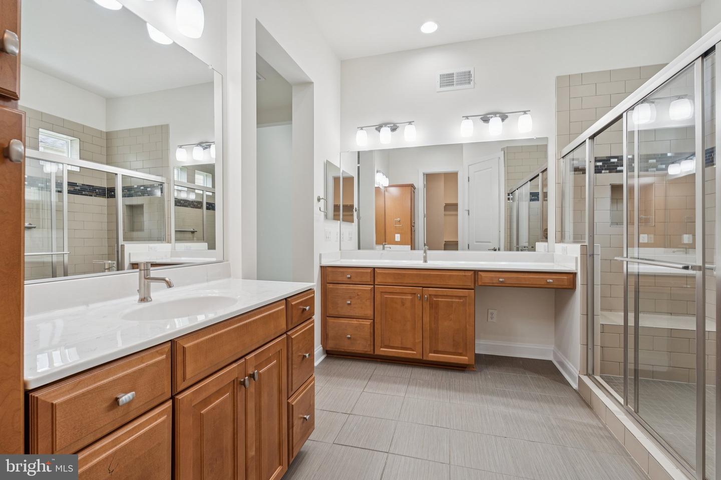 114 CLOAK LN, LAKE FREDERICK, Virginia 22630, 5 Bedrooms Bedrooms, ,4 BathroomsBathrooms,Residential,For sale,114 CLOAK LN,VAFV2025106 MLS # VAFV2025106