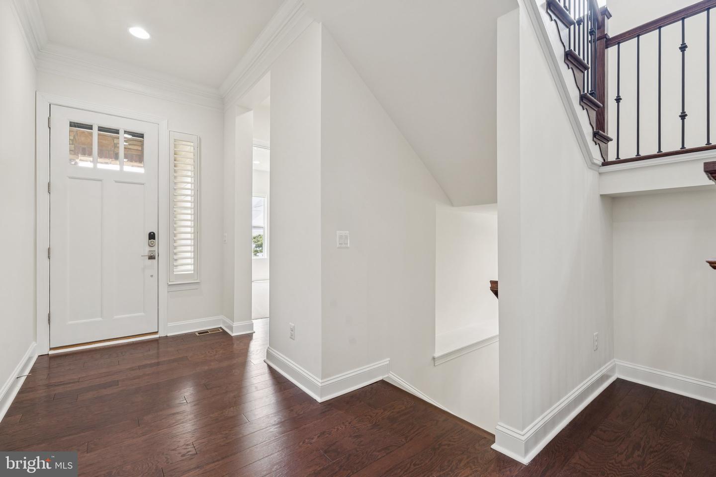 114 CLOAK LN, LAKE FREDERICK, Virginia 22630, 5 Bedrooms Bedrooms, ,4 BathroomsBathrooms,Residential,For sale,114 CLOAK LN,VAFV2025106 MLS # VAFV2025106