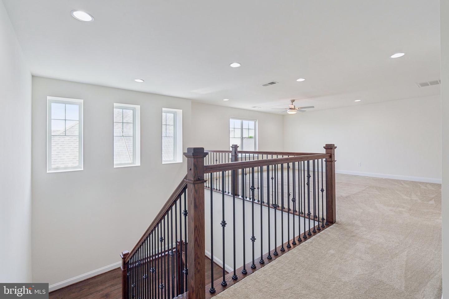 114 CLOAK LN, LAKE FREDERICK, Virginia 22630, 5 Bedrooms Bedrooms, ,4 BathroomsBathrooms,Residential,For sale,114 CLOAK LN,VAFV2025106 MLS # VAFV2025106