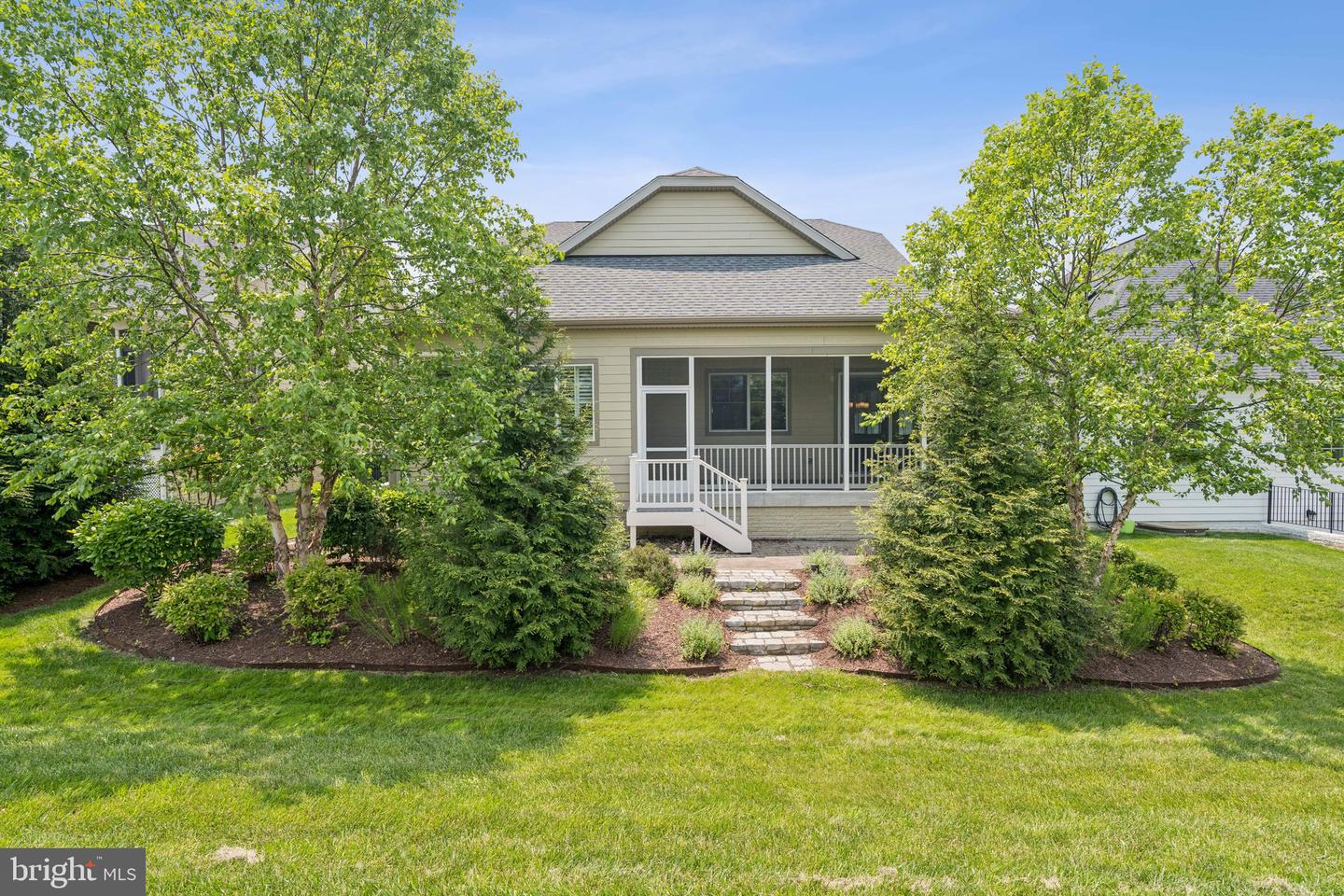 114 CLOAK LN, LAKE FREDERICK, Virginia 22630, 5 Bedrooms Bedrooms, ,4 BathroomsBathrooms,Residential,For sale,114 CLOAK LN,VAFV2025106 MLS # VAFV2025106