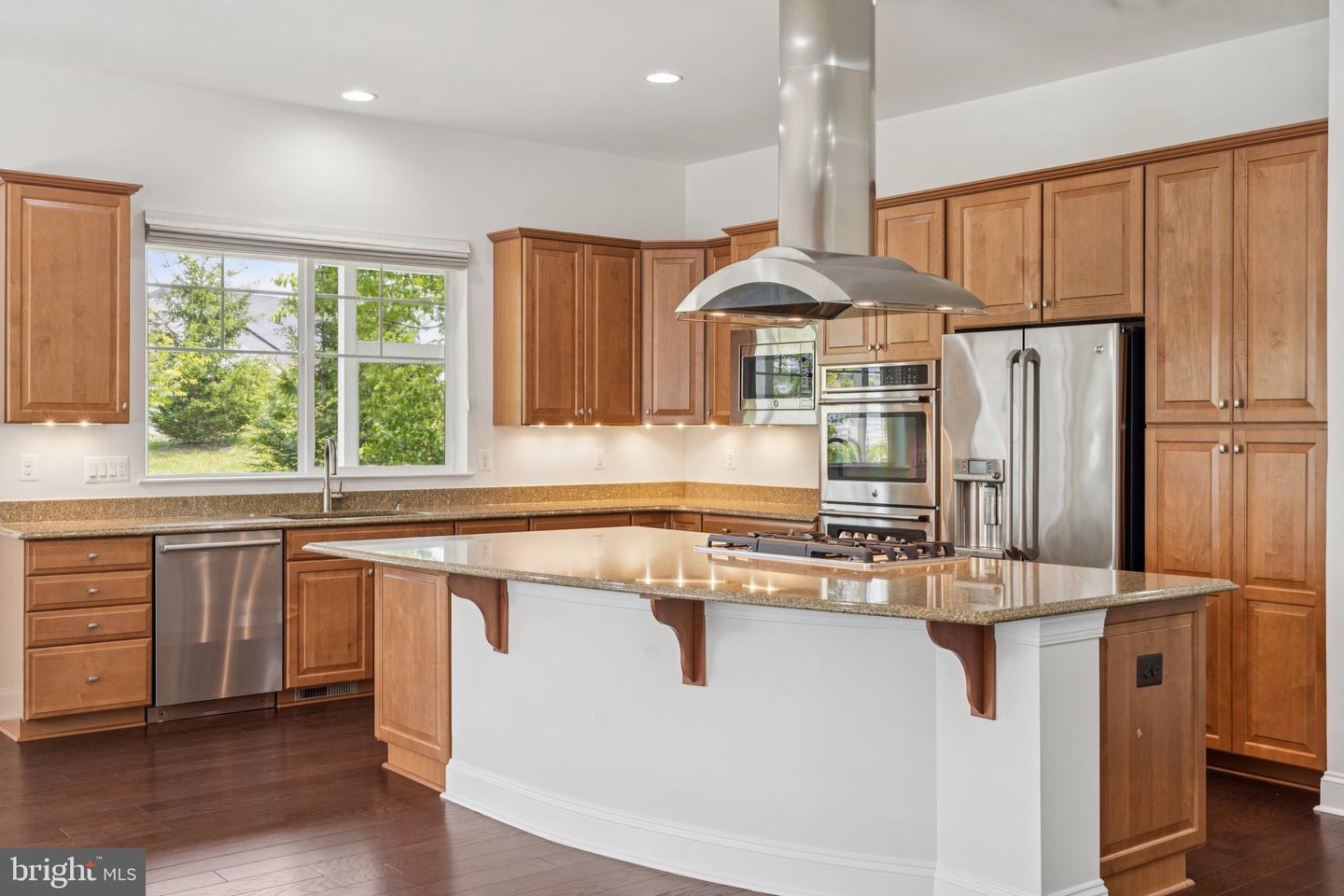 114 CLOAK LN, LAKE FREDERICK, Virginia 22630, 5 Bedrooms Bedrooms, ,4 BathroomsBathrooms,Residential,For sale,114 CLOAK LN,VAFV2025106 MLS # VAFV2025106