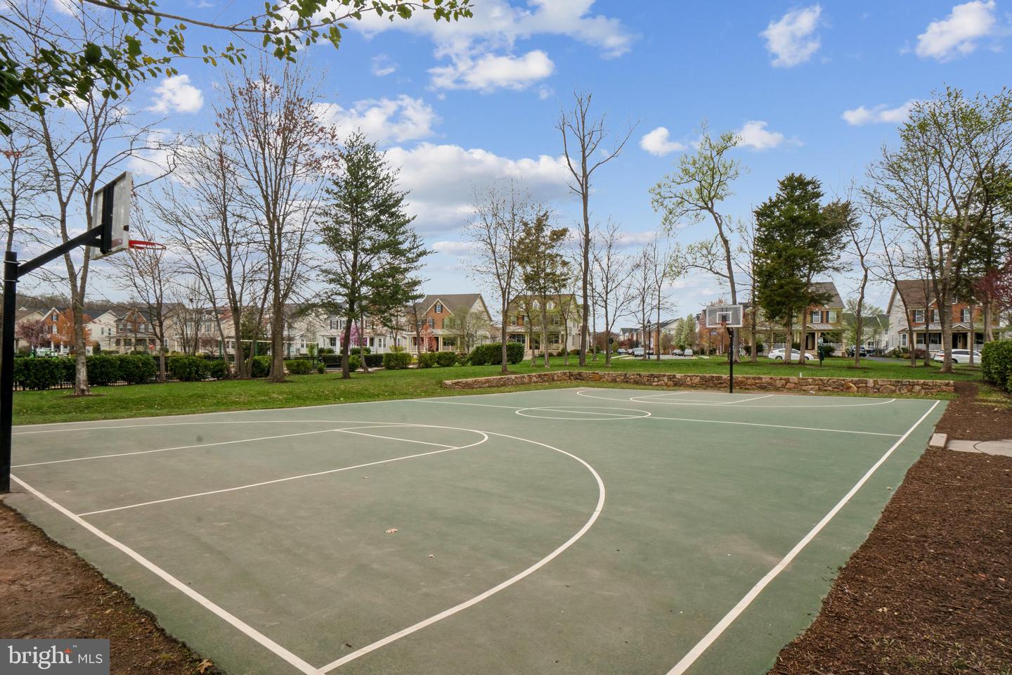 43211 SHARPIE SQ, ASHBURN, Virginia 20148, 5 Bedrooms Bedrooms, ,4 BathroomsBathrooms,Residential,For sale,43211 SHARPIE SQ,VALO2091586 MLS # VALO2091586
