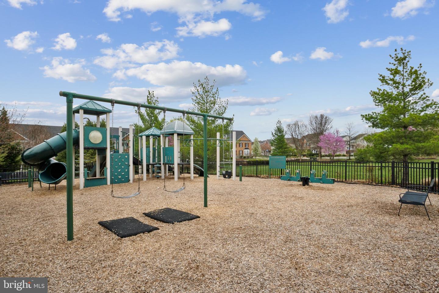 43211 SHARPIE SQ, ASHBURN, Virginia 20148, 5 Bedrooms Bedrooms, ,4 BathroomsBathrooms,Residential,For sale,43211 SHARPIE SQ,VALO2091586 MLS # VALO2091586