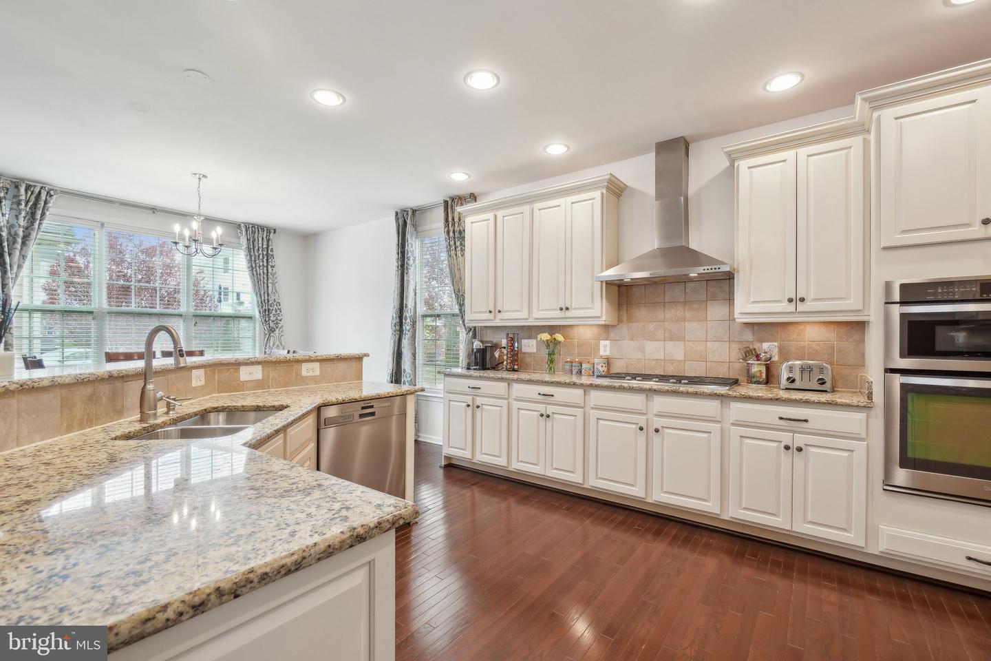 43211 SHARPIE SQ, ASHBURN, Virginia 20148, 5 Bedrooms Bedrooms, ,4 BathroomsBathrooms,Residential,For sale,43211 SHARPIE SQ,VALO2091586 MLS # VALO2091586