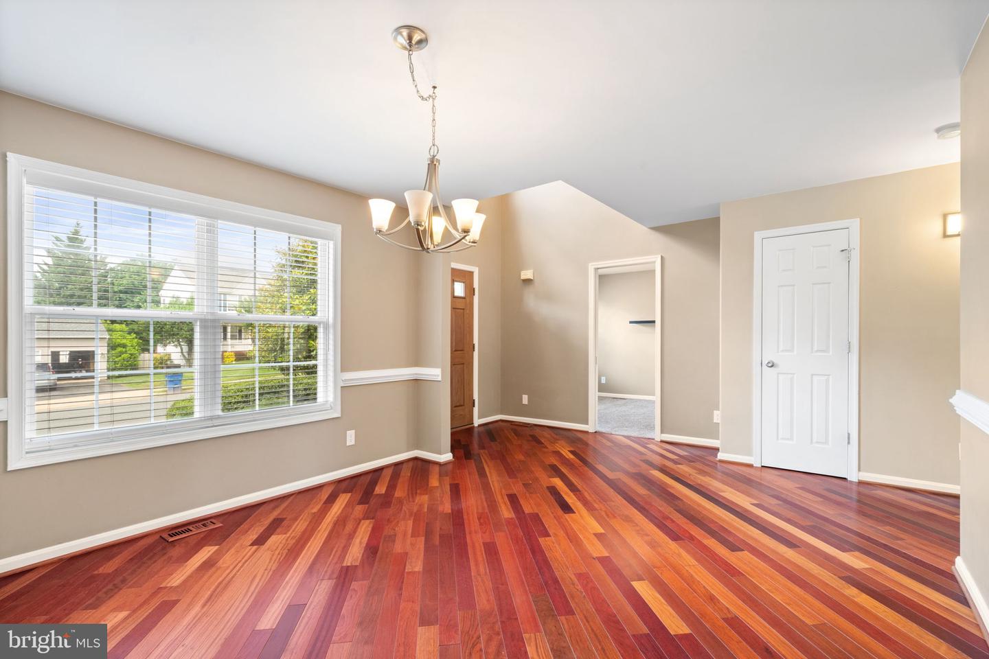 10 SASSAFRAS LN, STAFFORD, Virginia 22554, 5 Bedrooms Bedrooms, ,2 BathroomsBathrooms,Residential,For sale,10 SASSAFRAS LN,VAST2036982 MLS # VAST2036982