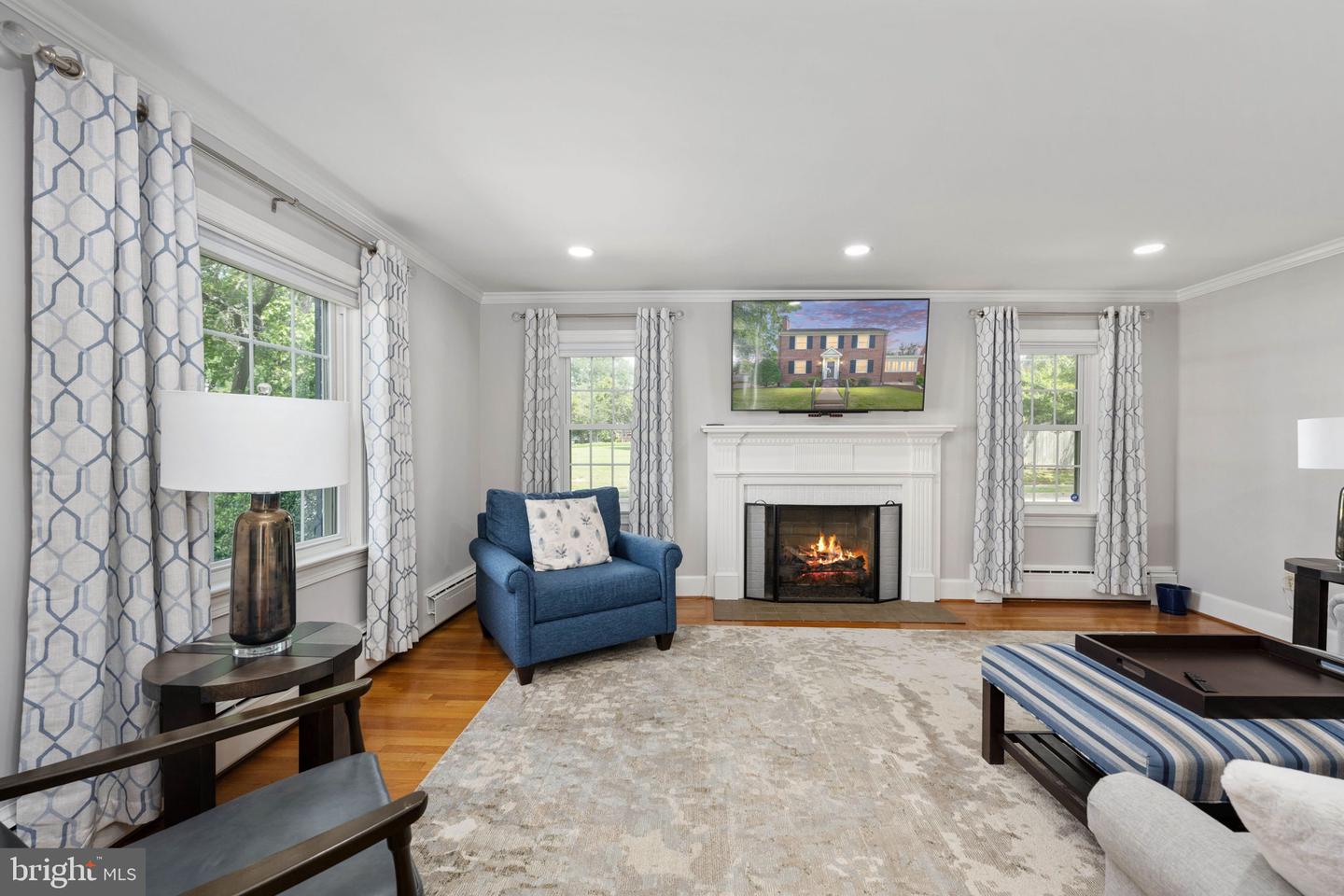 1517 AUGUSTINE AVE, FREDERICKSBURG, Virginia 22401, 4 Bedrooms Bedrooms, ,3 BathroomsBathrooms,Residential,For sale,1517 AUGUSTINE AVE,VAFB2007902 MLS # VAFB2007902