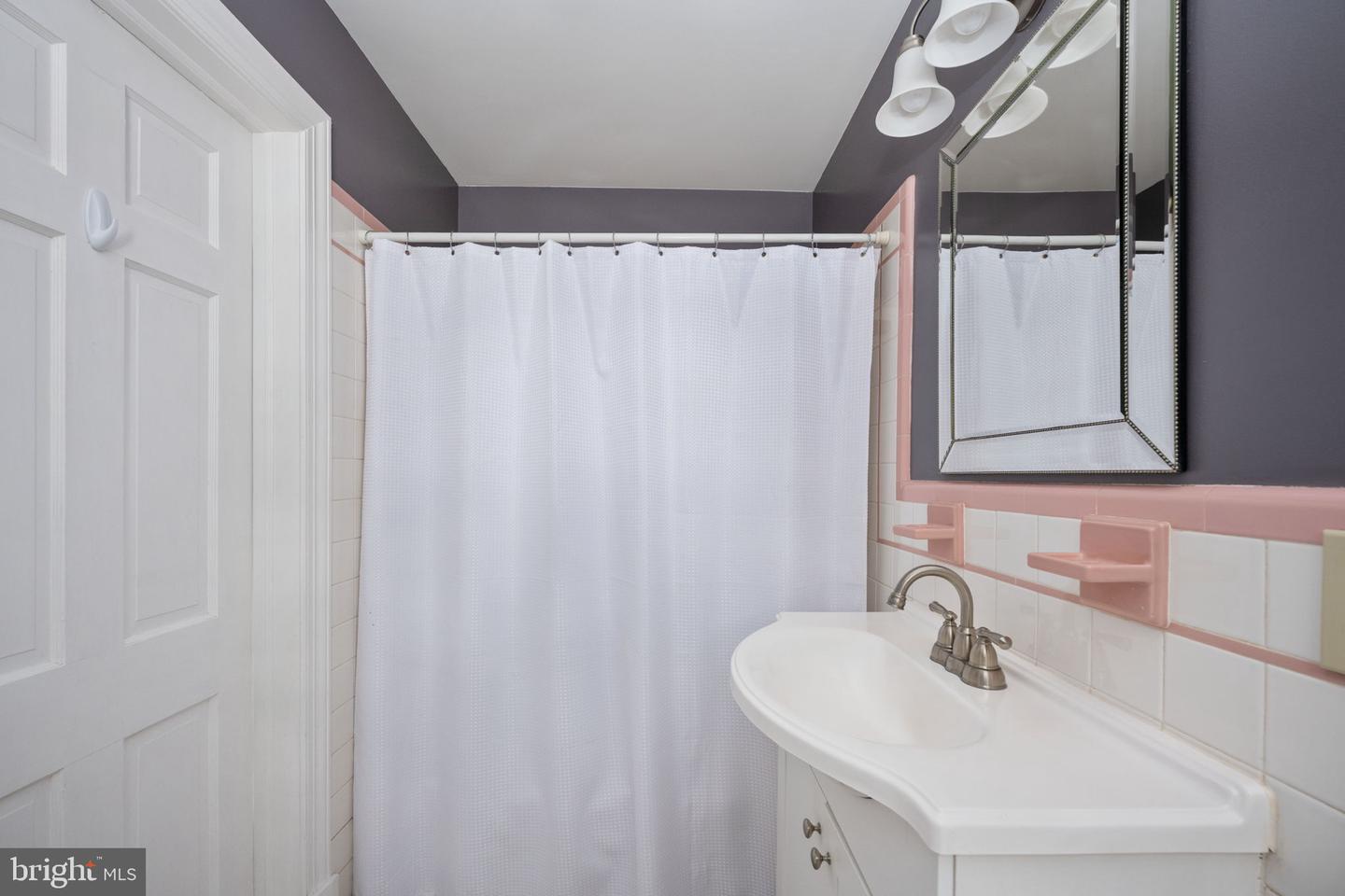 1517 AUGUSTINE AVE, FREDERICKSBURG, Virginia 22401, 4 Bedrooms Bedrooms, ,3 BathroomsBathrooms,Residential,For sale,1517 AUGUSTINE AVE,VAFB2007902 MLS # VAFB2007902