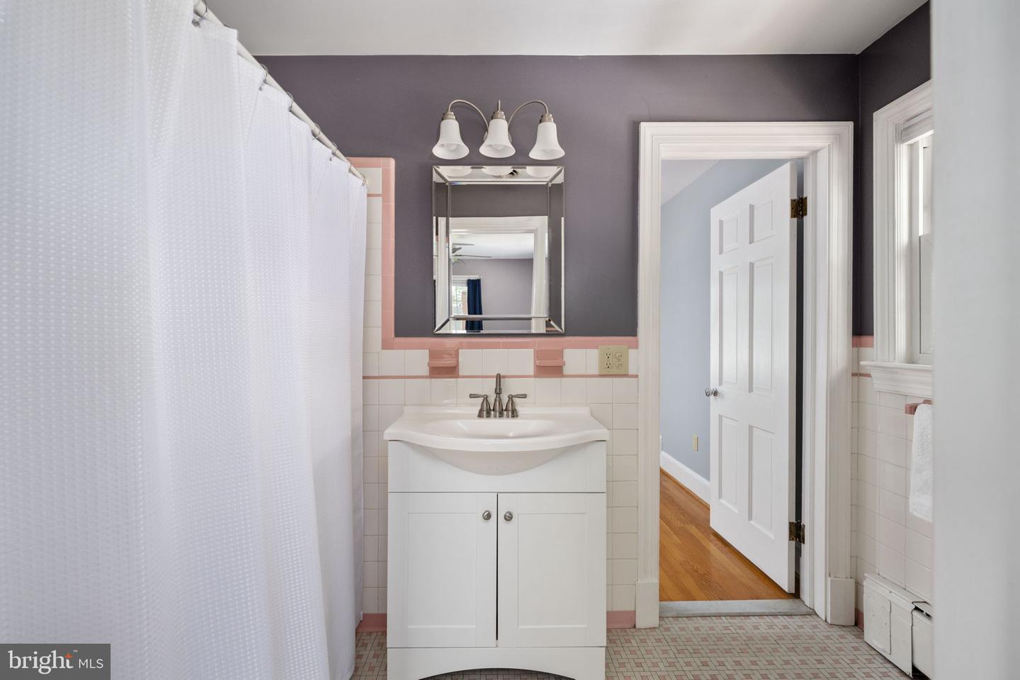1517 AUGUSTINE AVE, FREDERICKSBURG, Virginia 22401, 4 Bedrooms Bedrooms, ,3 BathroomsBathrooms,Residential,For sale,1517 AUGUSTINE AVE,VAFB2007902 MLS # VAFB2007902