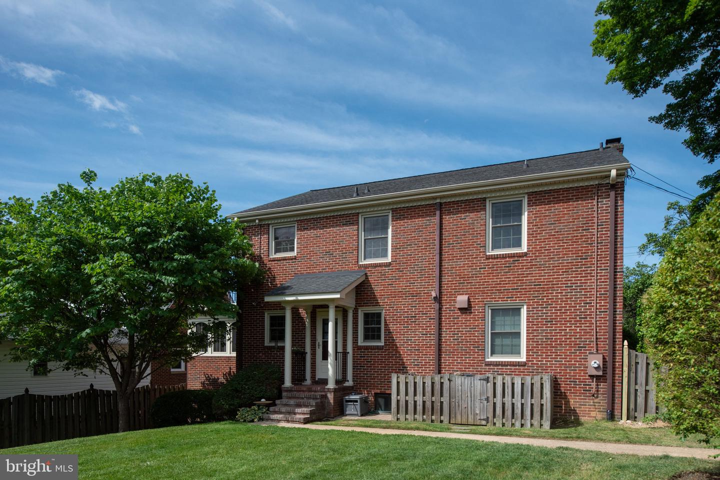 1517 AUGUSTINE AVE, FREDERICKSBURG, Virginia 22401, 4 Bedrooms Bedrooms, ,3 BathroomsBathrooms,Residential,For sale,1517 AUGUSTINE AVE,VAFB2007902 MLS # VAFB2007902