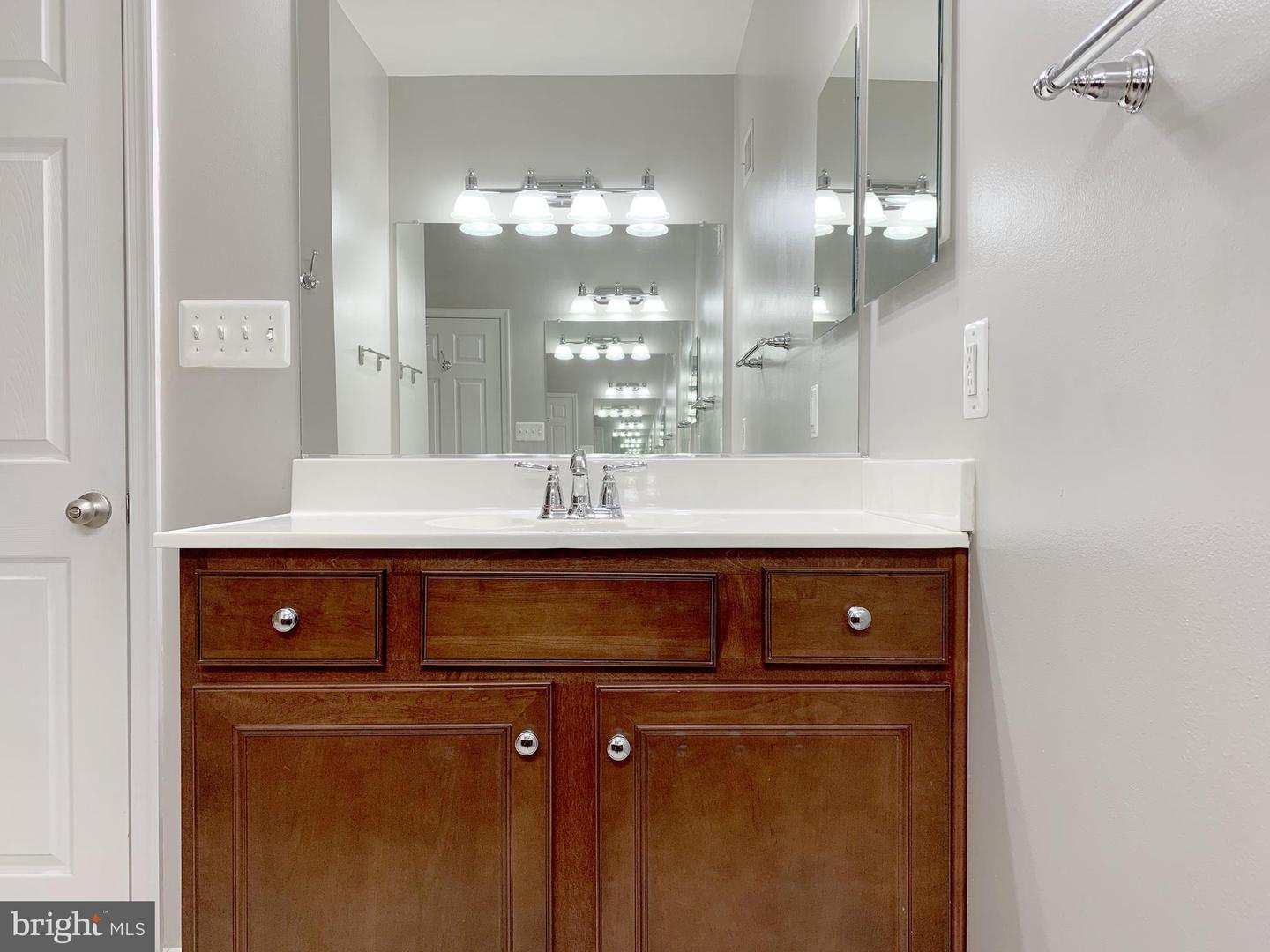 9554 CHANCELLORSVILLE LN, MANASSAS, Virginia 20110, 3 Bedrooms Bedrooms, ,2 BathroomsBathrooms,Residential,For sale,9554 CHANCELLORSVILLE LN,VAMN2008026 MLS # VAMN2008026