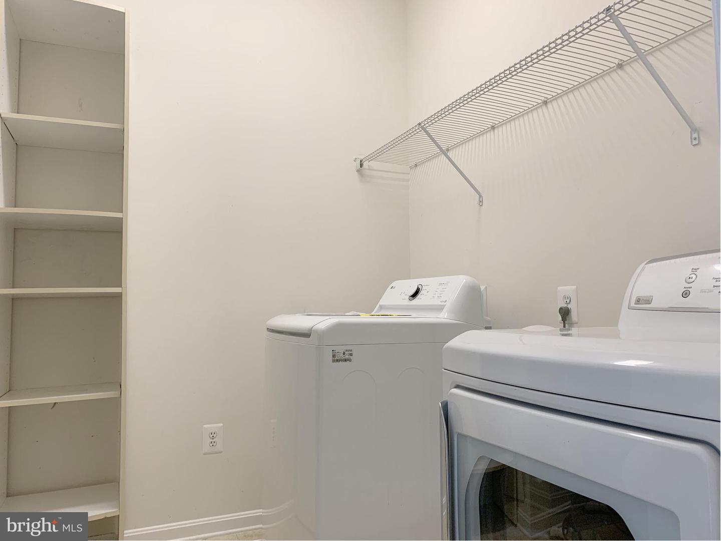 9554 CHANCELLORSVILLE LN, MANASSAS, Virginia 20110, 3 Bedrooms Bedrooms, ,2 BathroomsBathrooms,Residential,For sale,9554 CHANCELLORSVILLE LN,VAMN2008026 MLS # VAMN2008026