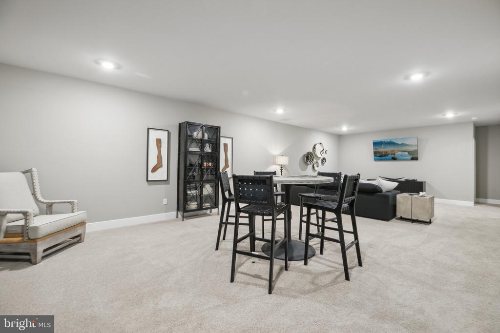 3413 WOODED RUN DR, BROAD RUN, Virginia, 3 Bedrooms Bedrooms, ,4 BathroomsBathrooms,Residential,3413 WOODED RUN DR,VAFQ2016982 MLS # VAFQ2016982