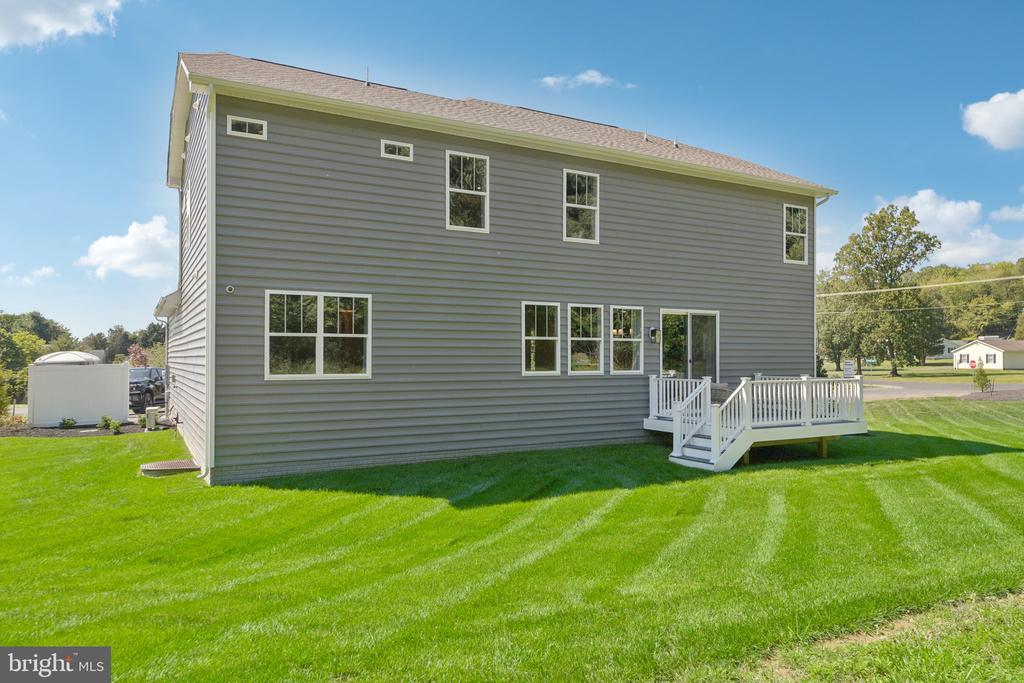 3413 WOODED RUN DR, BROAD RUN, Virginia, 3 Bedrooms Bedrooms, ,4 BathroomsBathrooms,Residential,3413 WOODED RUN DR,VAFQ2016982 MLS # VAFQ2016982
