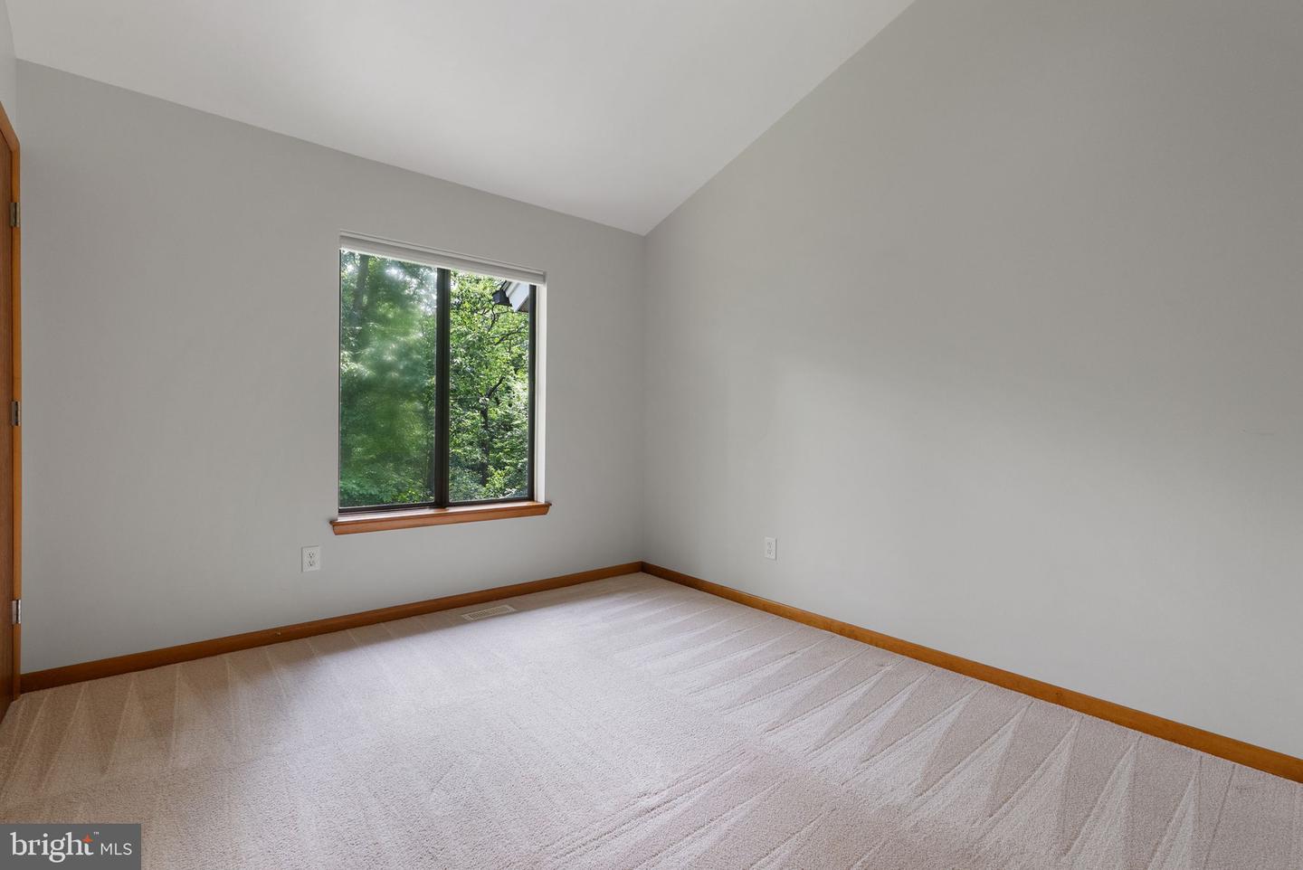 39368 LONGHILL LN, ALDIE, Virginia 20105, 4 Bedrooms Bedrooms, ,3 BathroomsBathrooms,Residential,For sale,39368 LONGHILL LN,VALO2092688 MLS # VALO2092688