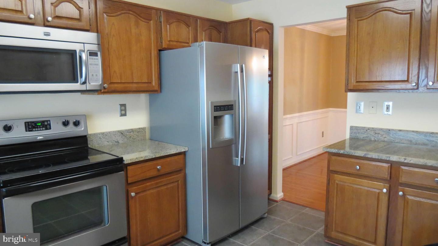 13137 ASHNUT LN, HERNDON, Virginia 20171, 3 Bedrooms Bedrooms, ,2 BathroomsBathrooms,Residential,For sale,13137 ASHNUT LN,VAFX2233296 MLS # VAFX2233296