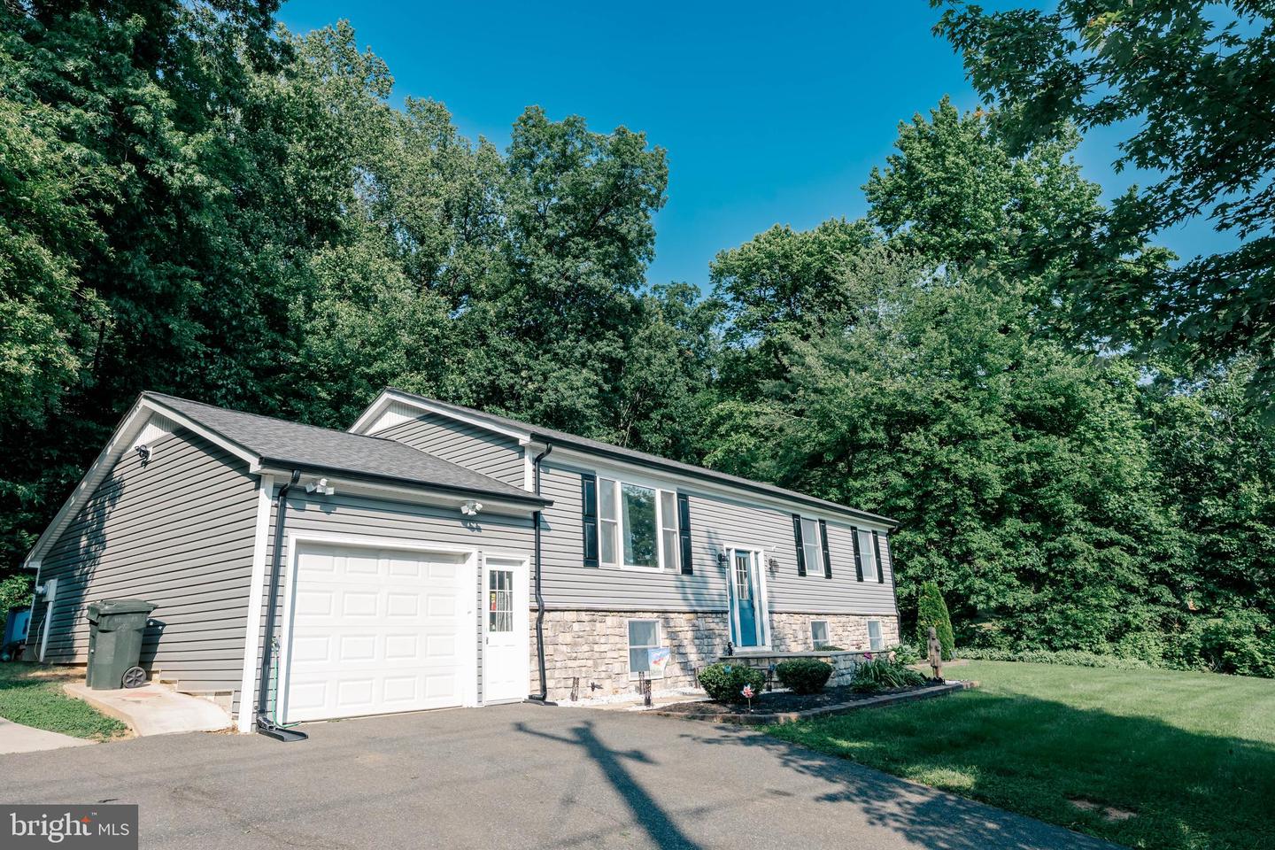 97 WINDING CREEK RD, STAFFORD, Virginia 22554, 3 Bedrooms Bedrooms, ,3 BathroomsBathrooms,Residential,For sale,97 WINDING CREEK RD,VAST2037768 MLS # VAST2037768