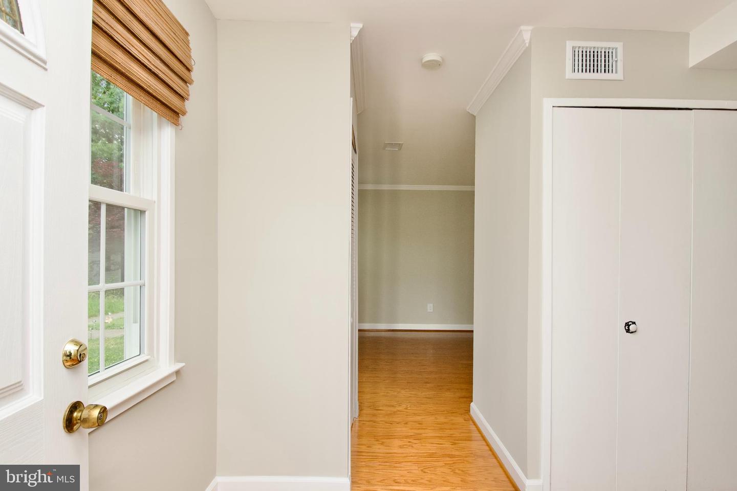 7726 MATISSE WAY, SPRINGFIELD, Virginia 22153, 3 Bedrooms Bedrooms, ,2 BathroomsBathrooms,Residential,For sale,7726 MATISSE WAY,VAFX2233716 MLS # VAFX2233716
