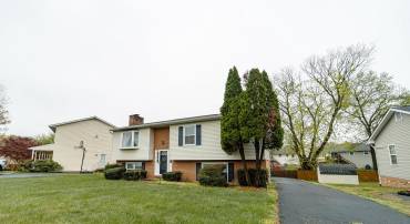 802 SHAMROCK DR, FREDERICKSBURG, Virginia 22407, 3 Bedrooms Bedrooms, ,1 BathroomBathrooms,Residential,For sale,802 SHAMROCK DR,VASP2032200 MLS # VASP2032200