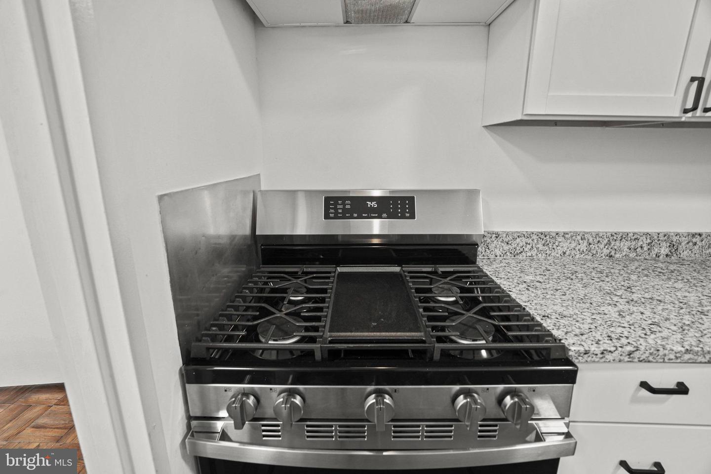 700 7TH ST SW #707, WASHINGTON, District Of Columbia 20024, 2 Bedrooms Bedrooms, ,1 BathroomBathrooms,Residential,For sale,700 7TH ST SW #707,DCDC2195352 MLS # DCDC2195352