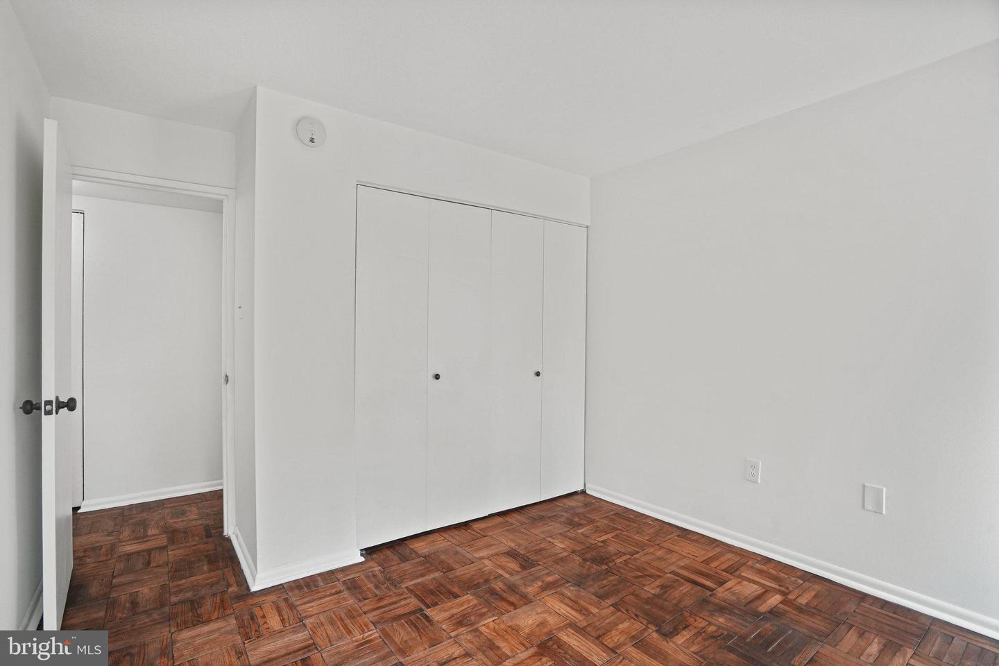 700 7TH ST SW #707, WASHINGTON, District Of Columbia 20024, 2 Bedrooms Bedrooms, ,1 BathroomBathrooms,Residential,For sale,700 7TH ST SW #707,DCDC2195352 MLS # DCDC2195352