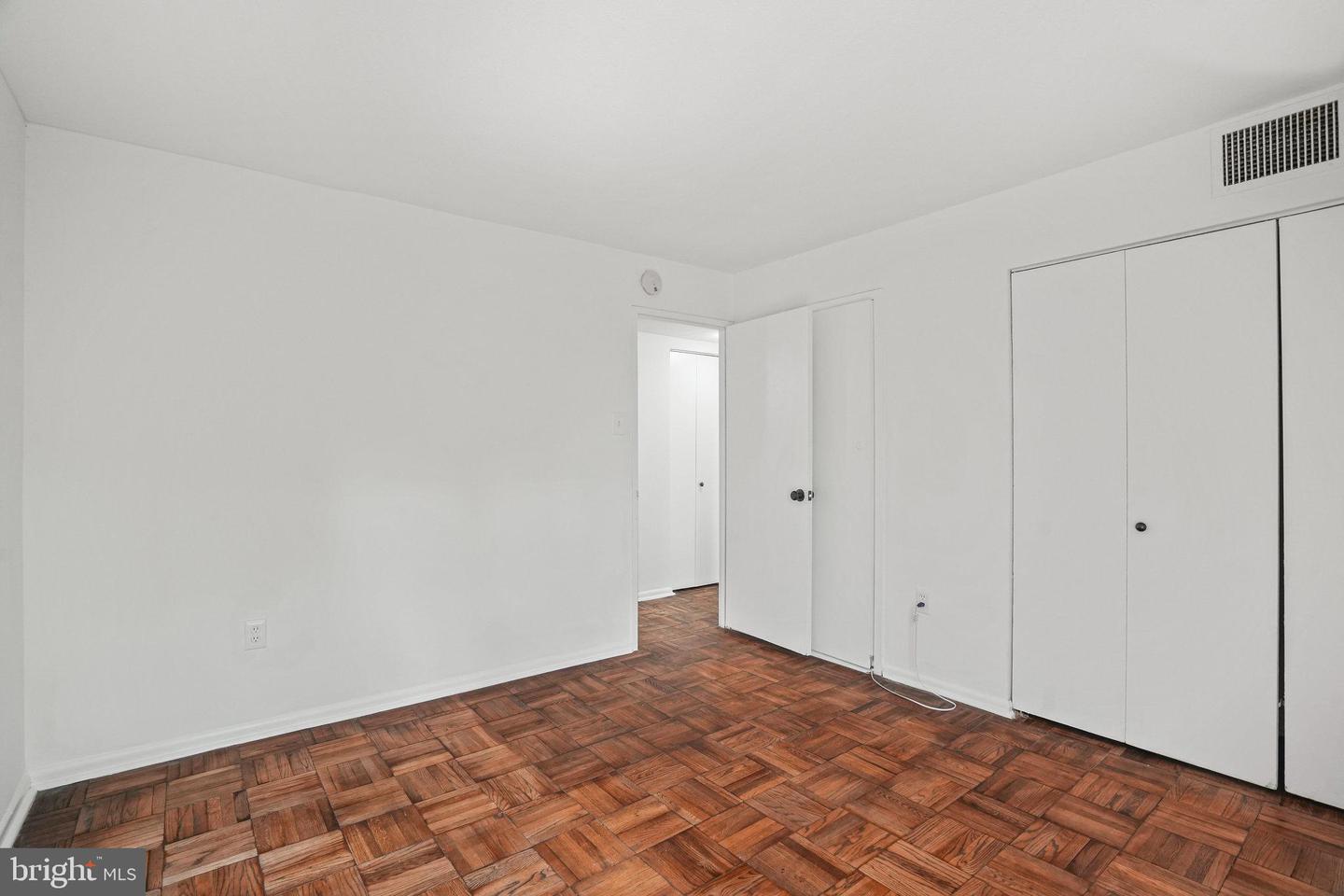 700 7TH ST SW #707, WASHINGTON, District Of Columbia 20024, 2 Bedrooms Bedrooms, ,1 BathroomBathrooms,Residential,For sale,700 7TH ST SW #707,DCDC2195352 MLS # DCDC2195352