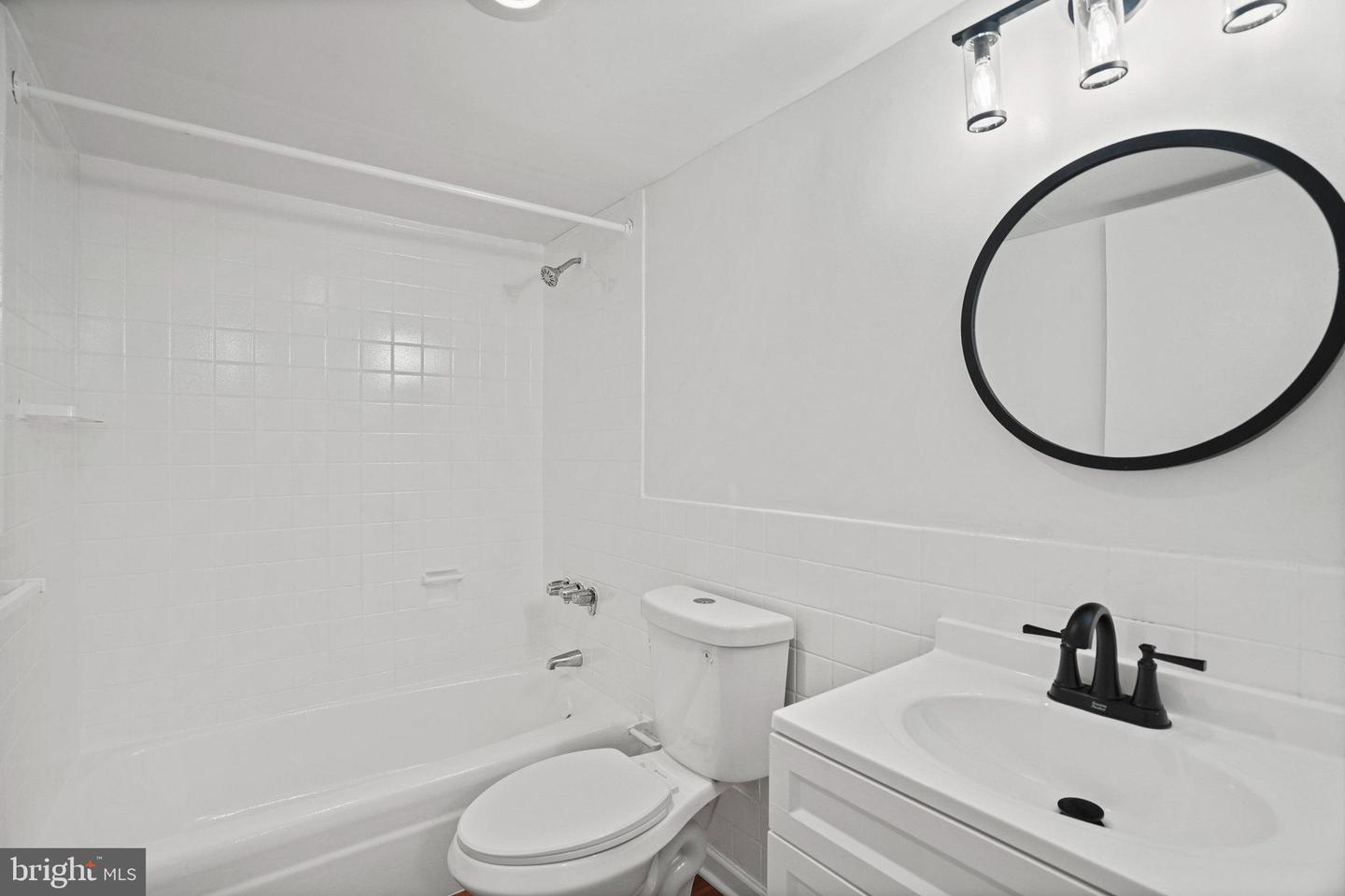 700 7TH ST SW #707, WASHINGTON, District Of Columbia 20024, 2 Bedrooms Bedrooms, ,1 BathroomBathrooms,Residential,For sale,700 7TH ST SW #707,DCDC2195352 MLS # DCDC2195352