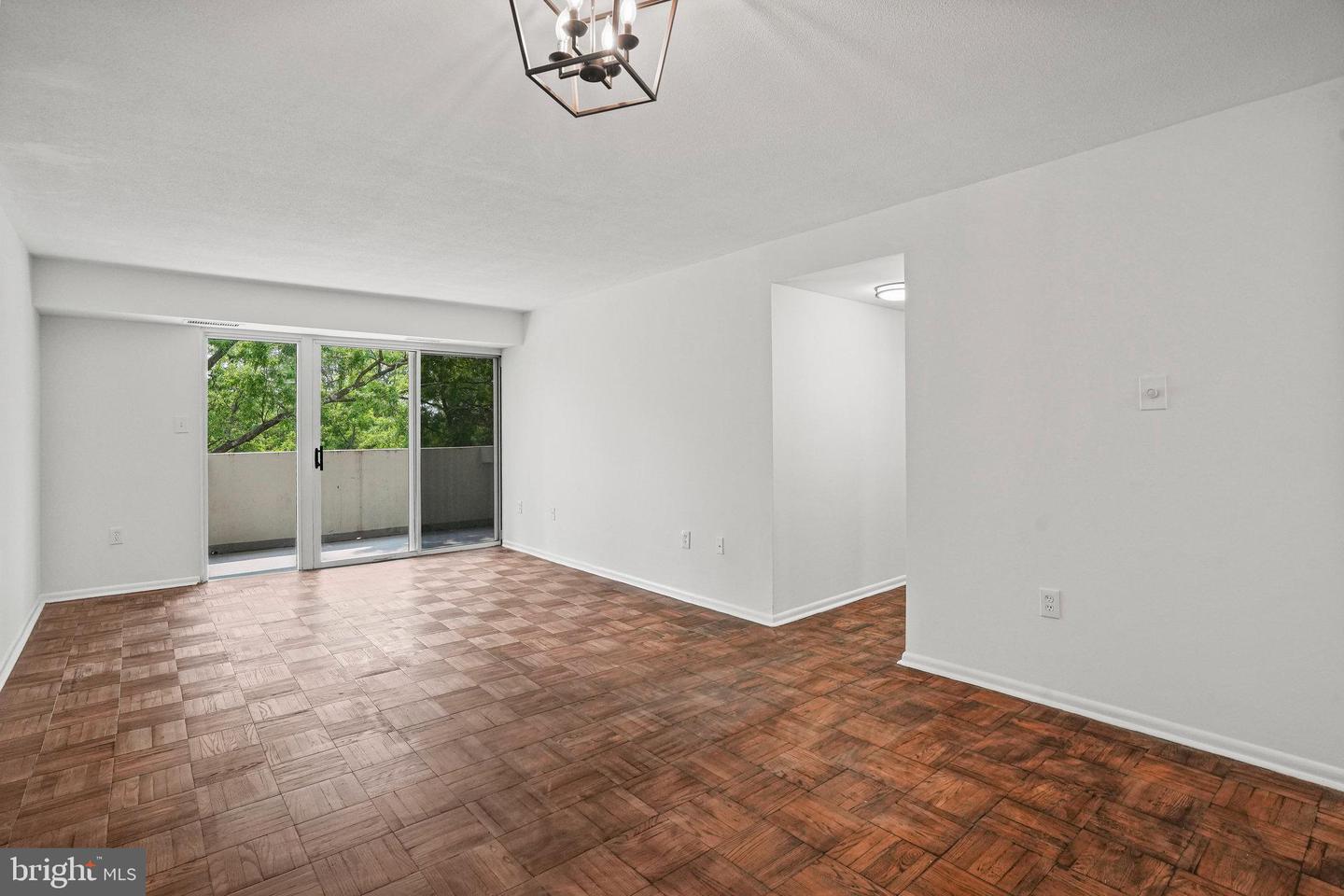 700 7TH ST SW #707, WASHINGTON, District Of Columbia 20024, 2 Bedrooms Bedrooms, ,1 BathroomBathrooms,Residential,For sale,700 7TH ST SW #707,DCDC2195352 MLS # DCDC2195352