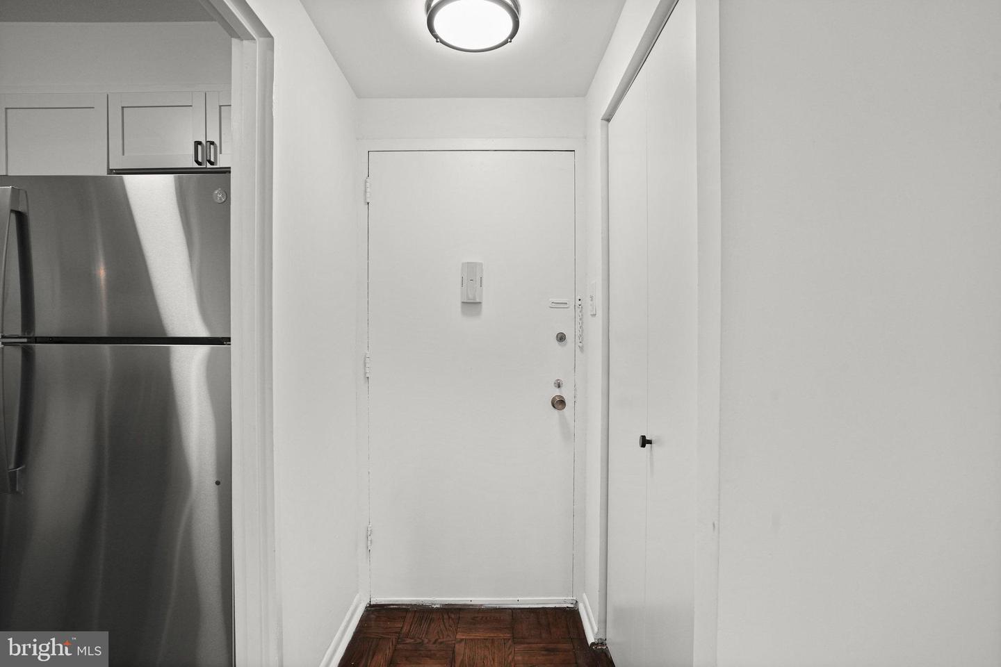 700 7TH ST SW #707, WASHINGTON, District Of Columbia 20024, 2 Bedrooms Bedrooms, ,1 BathroomBathrooms,Residential,For sale,700 7TH ST SW #707,DCDC2195352 MLS # DCDC2195352