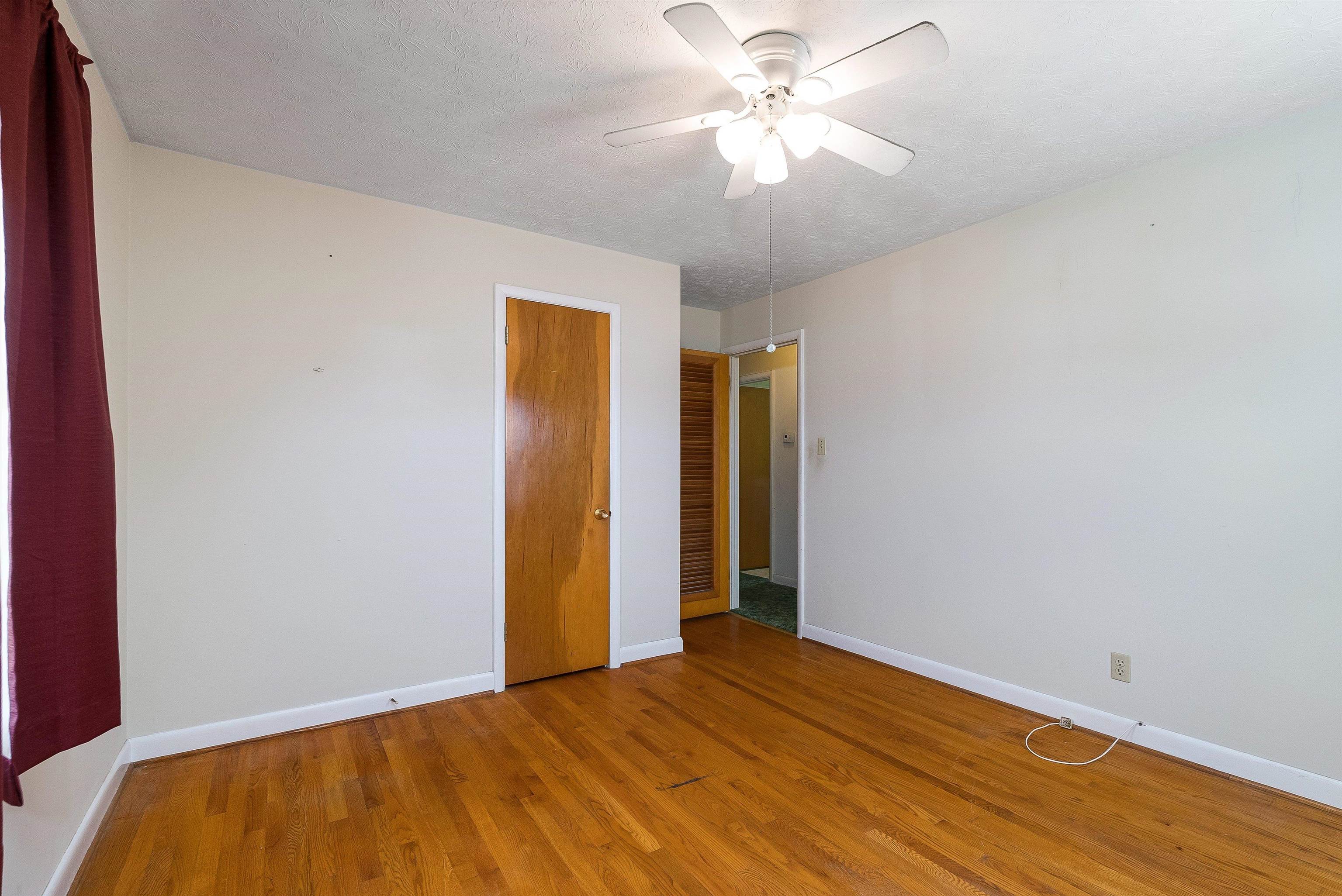 218 BROADWAY AVE, BROADWAY, Virginia 22815, 3 Bedrooms Bedrooms, ,1 BathroomBathrooms,Residential,218 BROADWAY AVE,665511 MLS # 665511