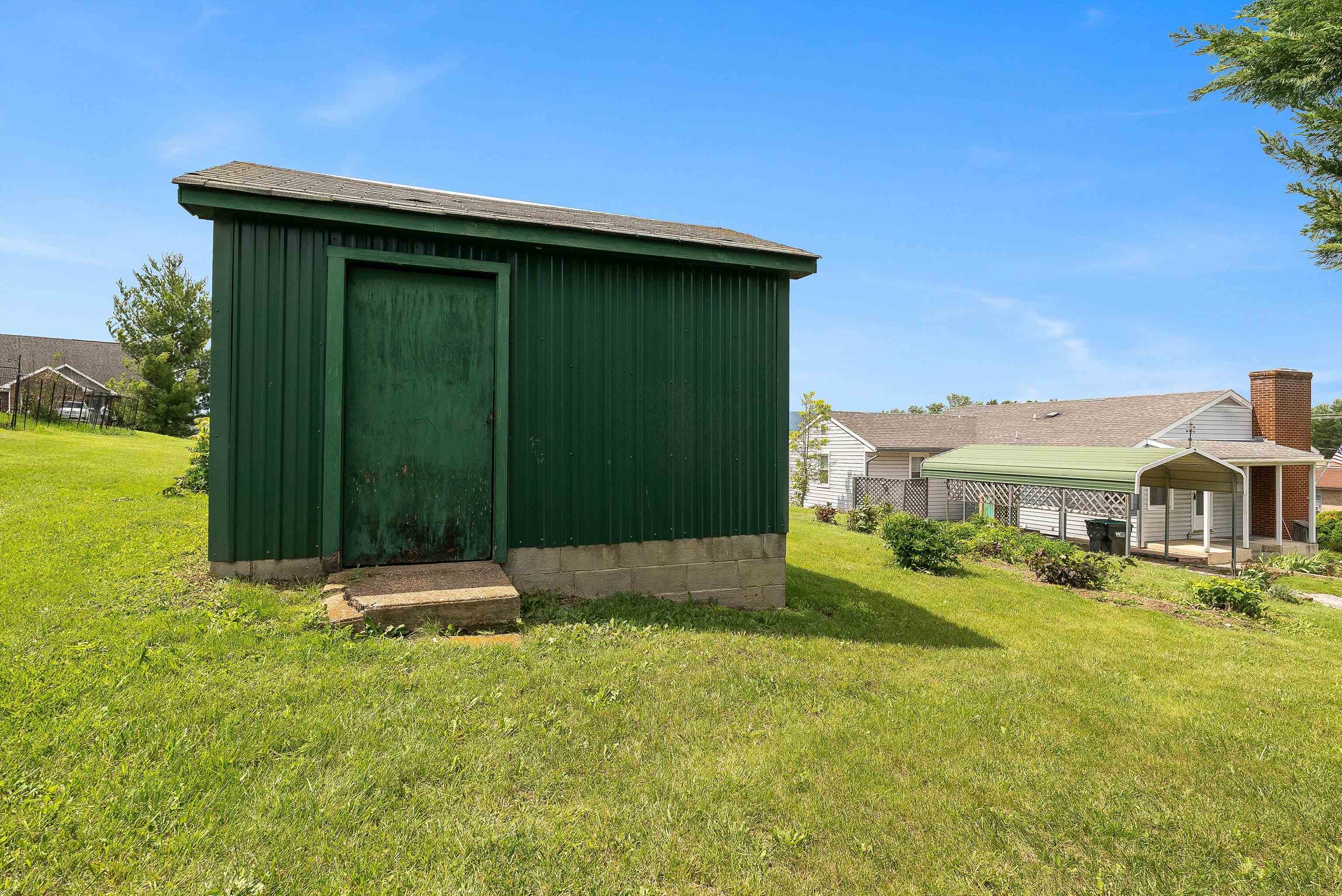 218 BROADWAY AVE, BROADWAY, Virginia 22815, 3 Bedrooms Bedrooms, ,1 BathroomBathrooms,Residential,218 BROADWAY AVE,665511 MLS # 665511