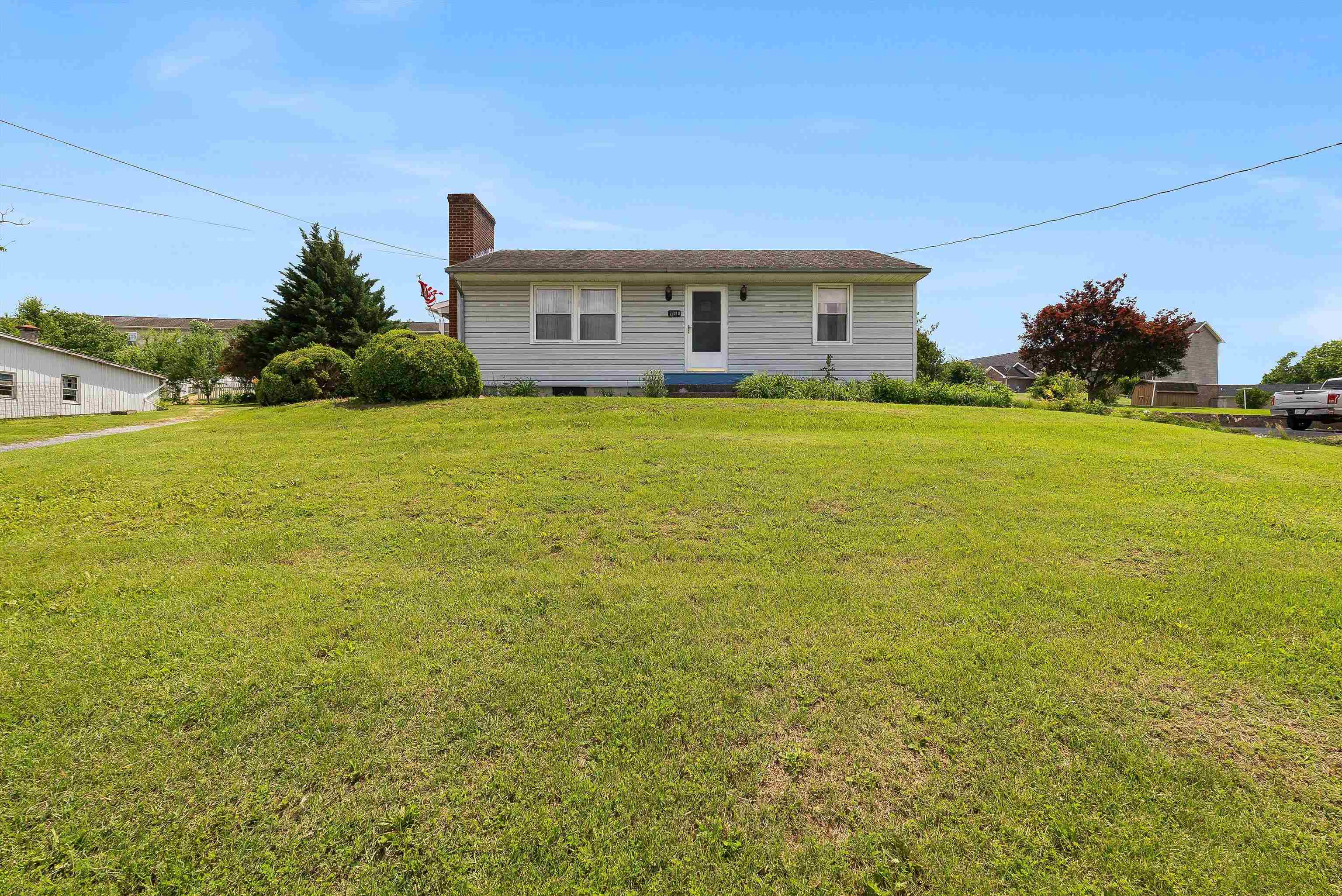218 BROADWAY AVE, BROADWAY, Virginia 22815, 3 Bedrooms Bedrooms, ,1 BathroomBathrooms,Residential,218 BROADWAY AVE,665511 MLS # 665511