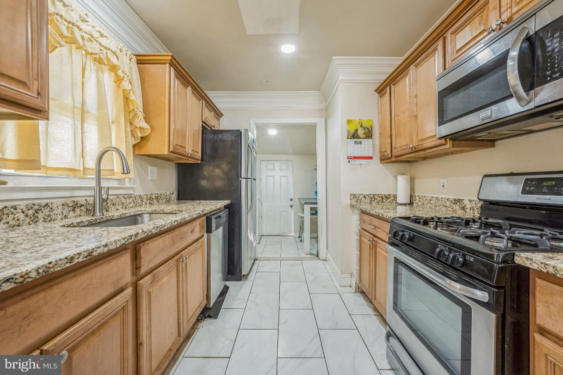14129 RANDALL DR, WOODBRIDGE, Virginia 22191, 3 Bedrooms Bedrooms, ,2 BathroomsBathrooms,Residential,For sale,14129 RANDALL DR,VAPW2092718 MLS # VAPW2092718