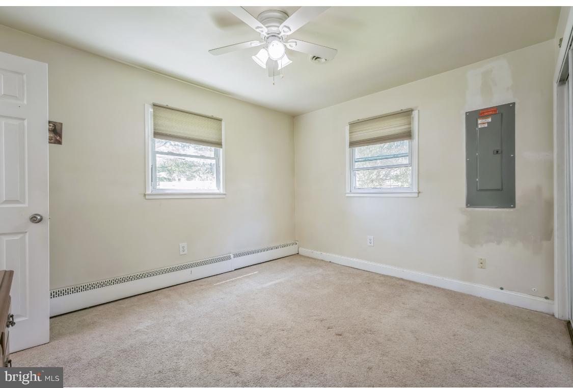 14129 RANDALL DR, WOODBRIDGE, Virginia 22191, 3 Bedrooms Bedrooms, ,2 BathroomsBathrooms,Residential,For sale,14129 RANDALL DR,VAPW2092718 MLS # VAPW2092718