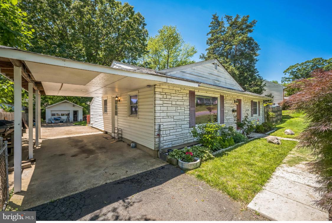 14129 RANDALL DR, WOODBRIDGE, Virginia 22191, 3 Bedrooms Bedrooms, ,2 BathroomsBathrooms,Residential,For sale,14129 RANDALL DR,VAPW2092718 MLS # VAPW2092718
