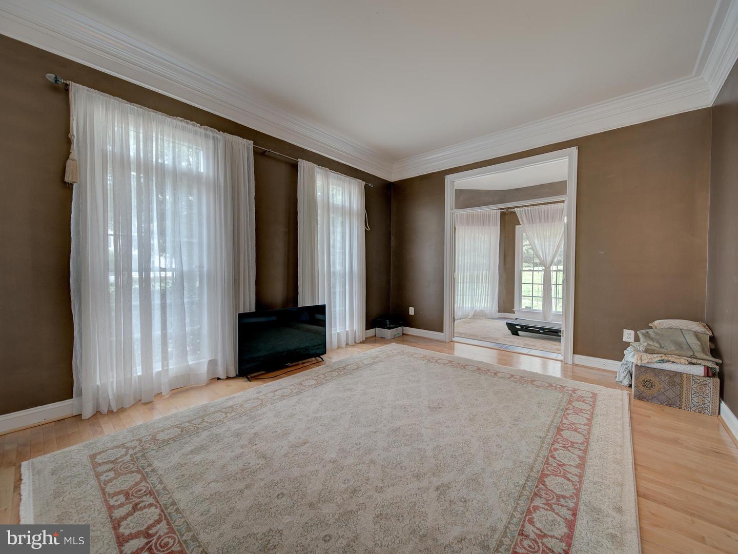 9205 FOREST GREENS DR, LORTON, Virginia 22079, 5 Bedrooms Bedrooms, 24 Rooms Rooms,5 BathroomsBathrooms,Residential,For sale,9205 FOREST GREENS DR,VAFX2236490 MLS # VAFX2236490