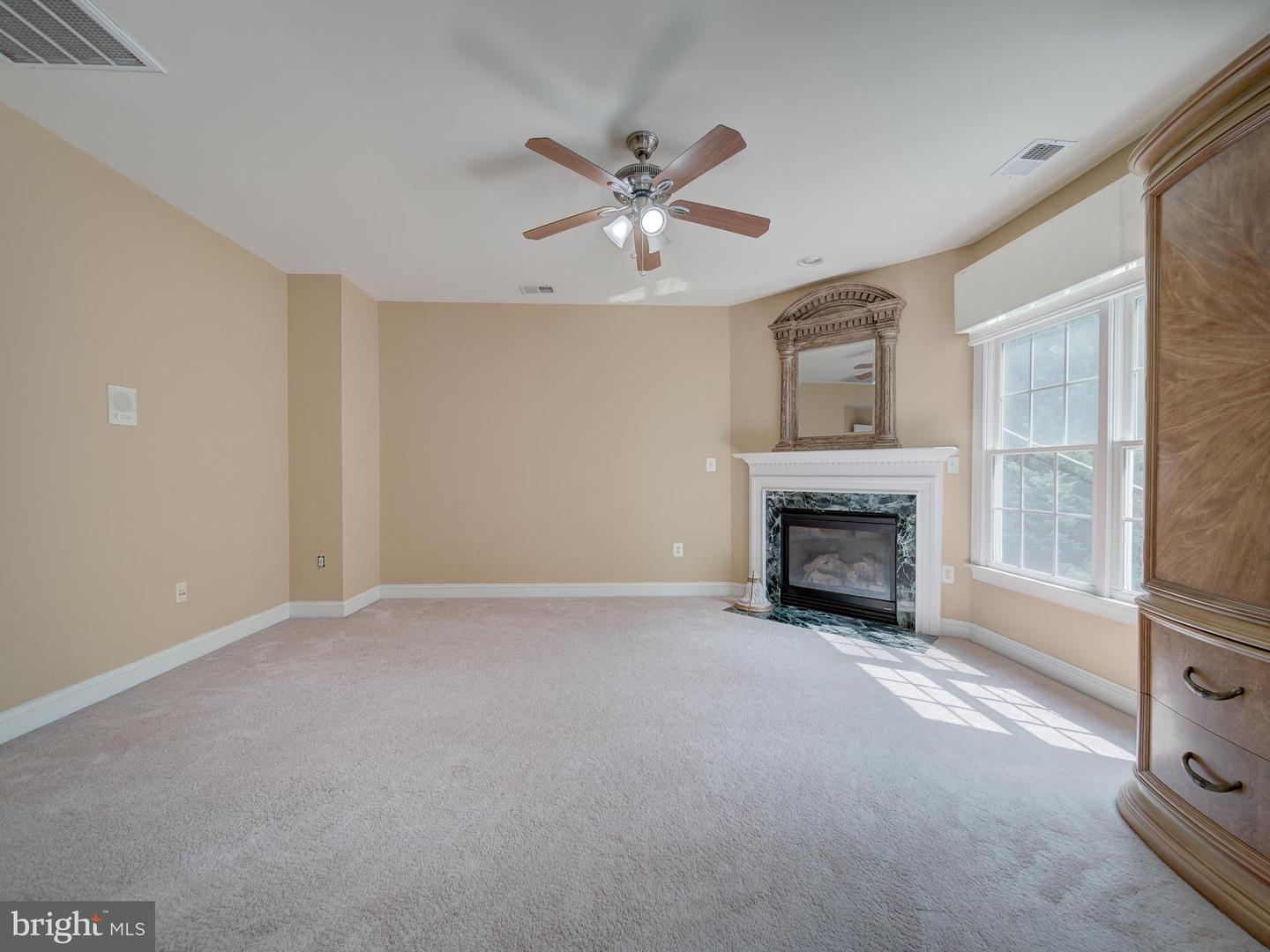 9205 FOREST GREENS DR, LORTON, Virginia 22079, 5 Bedrooms Bedrooms, 24 Rooms Rooms,5 BathroomsBathrooms,Residential,For sale,9205 FOREST GREENS DR,VAFX2236490 MLS # VAFX2236490