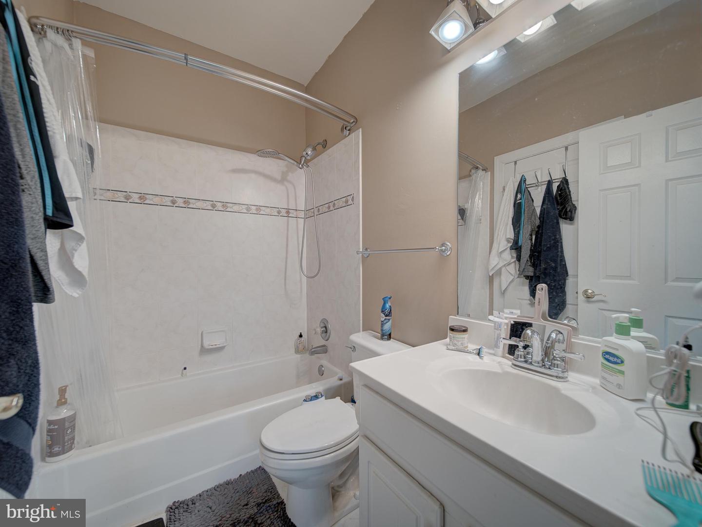 9205 FOREST GREENS DR, LORTON, Virginia 22079, 5 Bedrooms Bedrooms, 24 Rooms Rooms,5 BathroomsBathrooms,Residential,For sale,9205 FOREST GREENS DR,VAFX2236490 MLS # VAFX2236490