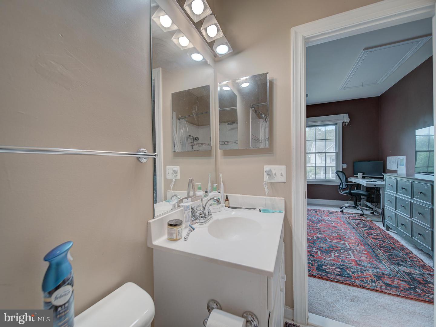 9205 FOREST GREENS DR, LORTON, Virginia 22079, 5 Bedrooms Bedrooms, 24 Rooms Rooms,5 BathroomsBathrooms,Residential,For sale,9205 FOREST GREENS DR,VAFX2236490 MLS # VAFX2236490