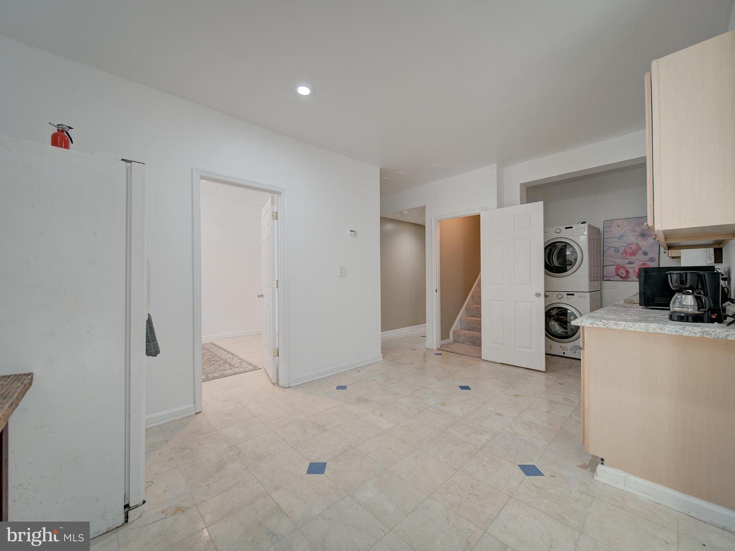 9205 FOREST GREENS DR, LORTON, Virginia 22079, 5 Bedrooms Bedrooms, 24 Rooms Rooms,5 BathroomsBathrooms,Residential,For sale,9205 FOREST GREENS DR,VAFX2236490 MLS # VAFX2236490