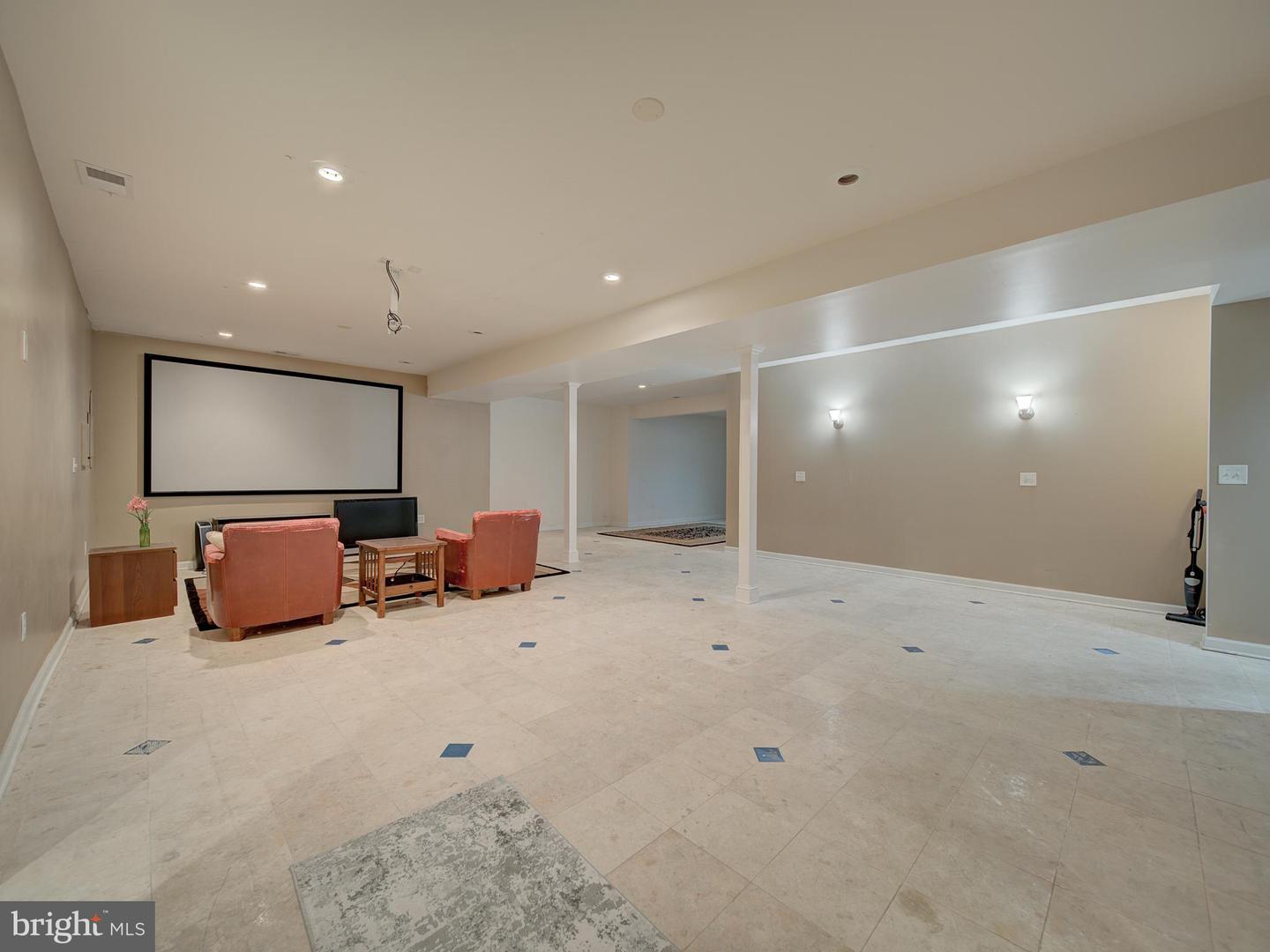 9205 FOREST GREENS DR, LORTON, Virginia 22079, 5 Bedrooms Bedrooms, 24 Rooms Rooms,5 BathroomsBathrooms,Residential,For sale,9205 FOREST GREENS DR,VAFX2236490 MLS # VAFX2236490