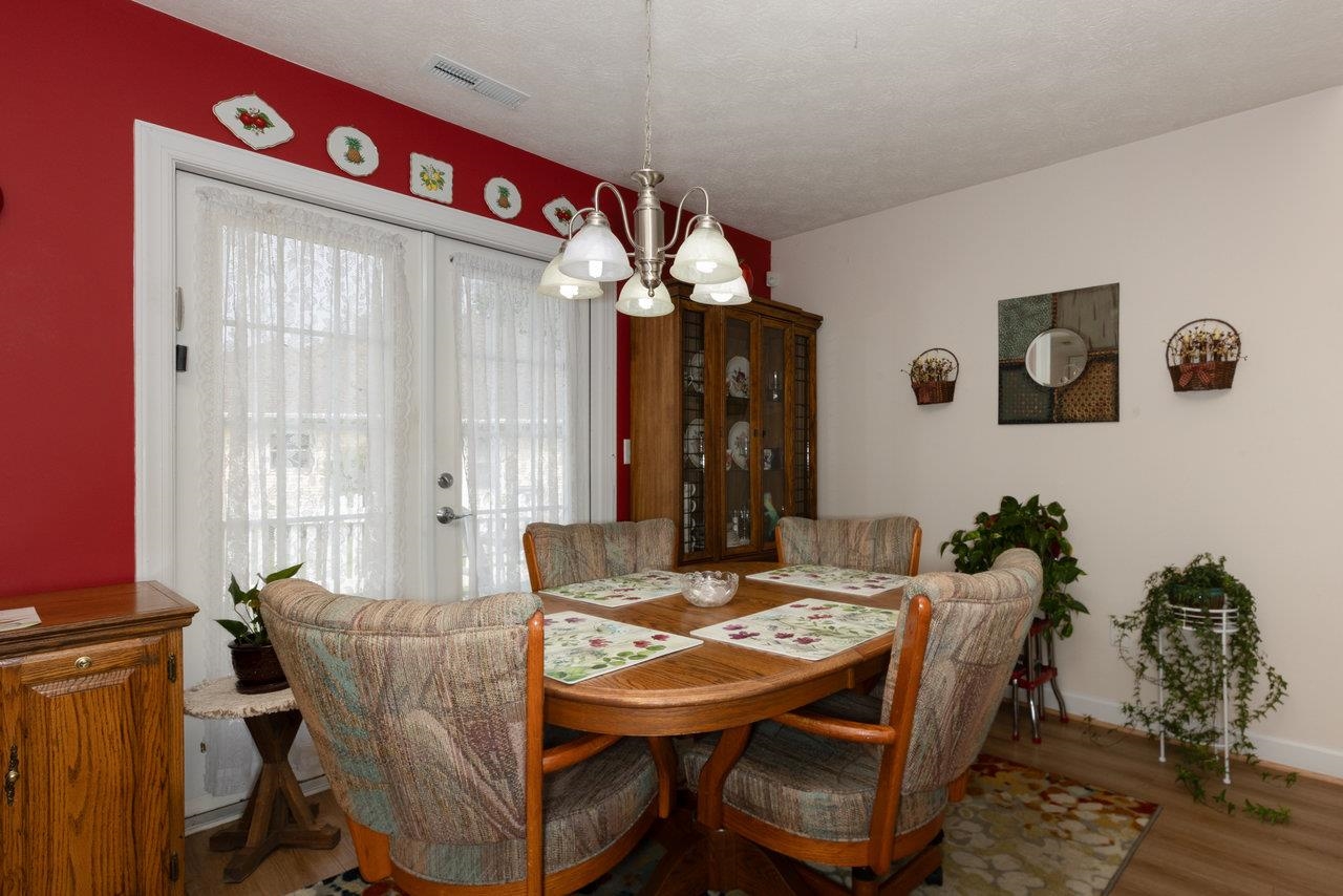 2119 FIELDALE PL, ROCKINGHAM, Virginia 22801, 3 Bedrooms Bedrooms, ,2 BathroomsBathrooms,Residential,2119 FIELDALE PL,665519 MLS # 665519