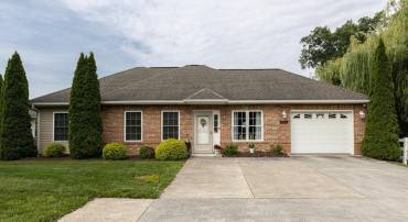 2119 FIELDALE PL, ROCKINGHAM, Virginia 22801, 3 Bedrooms Bedrooms, ,2 BathroomsBathrooms,Residential,2119 FIELDALE PL,665519 MLS # 665519
